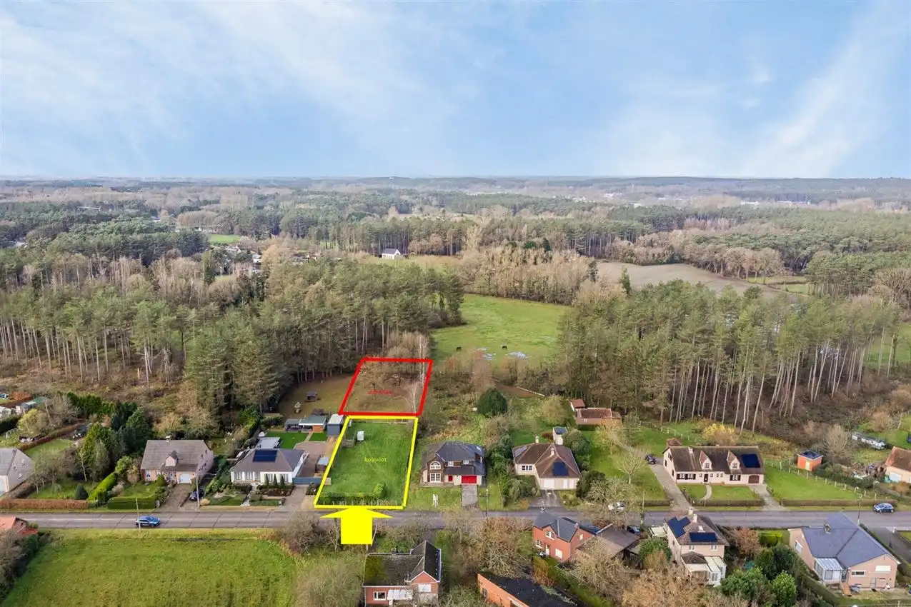 Villaperceel met klasse,  residentieel wonen omringd door groen. foto 8