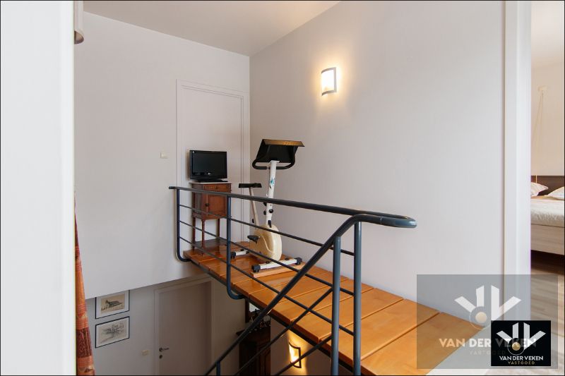 TWEEWOONST MET PAARDENSTALLEN EN WEILAND OP RUIM PERCEEL 37A21CA IN LANDELIJKE OMGEVING foto 27