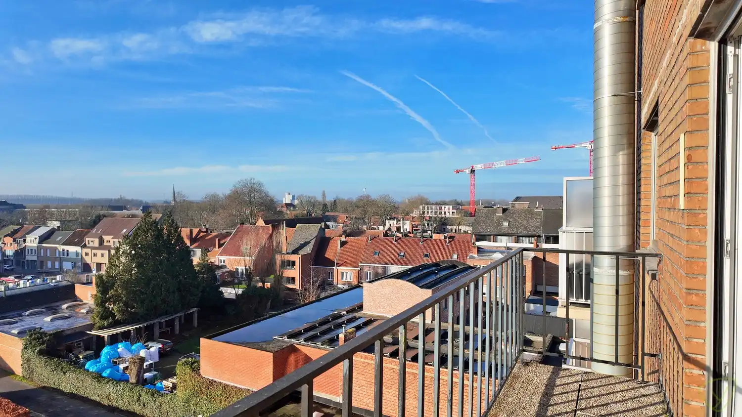 Ruim appartement met 3 slaapkamers en open zicht foto 19