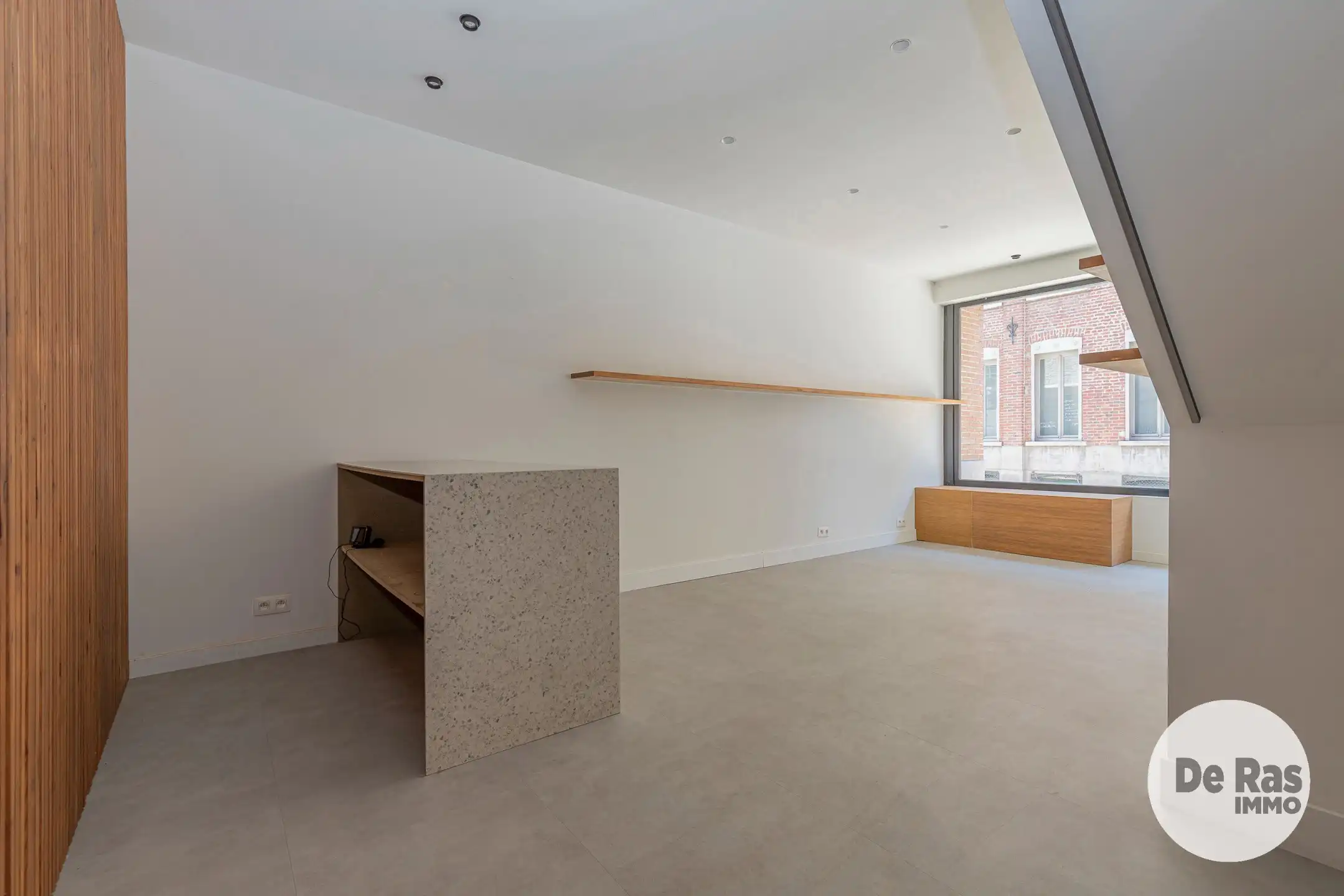 Zottegem - Karakteristieke stadswoning pal in het centrum foto 14