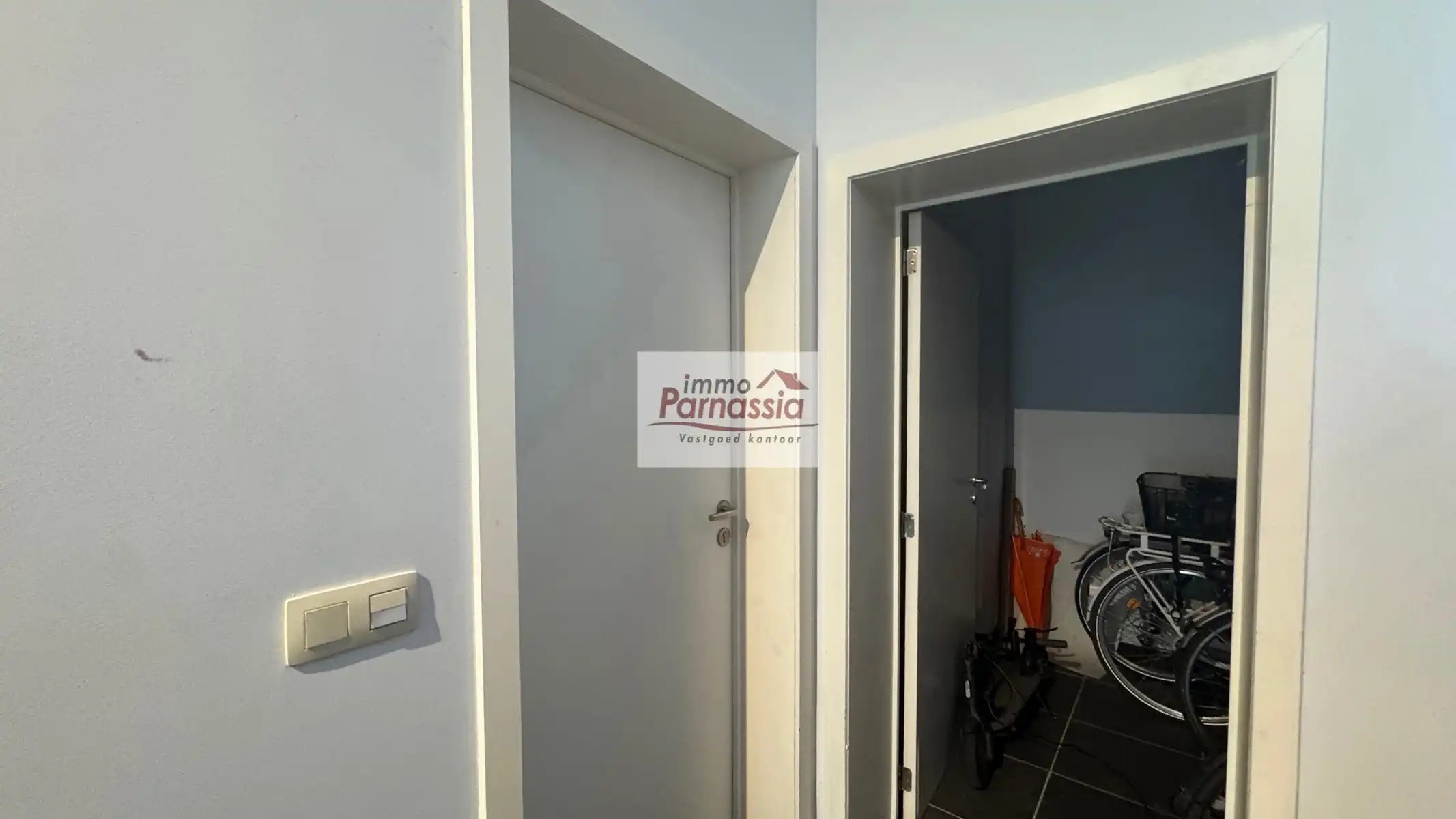 Commercieel te huur foto 25