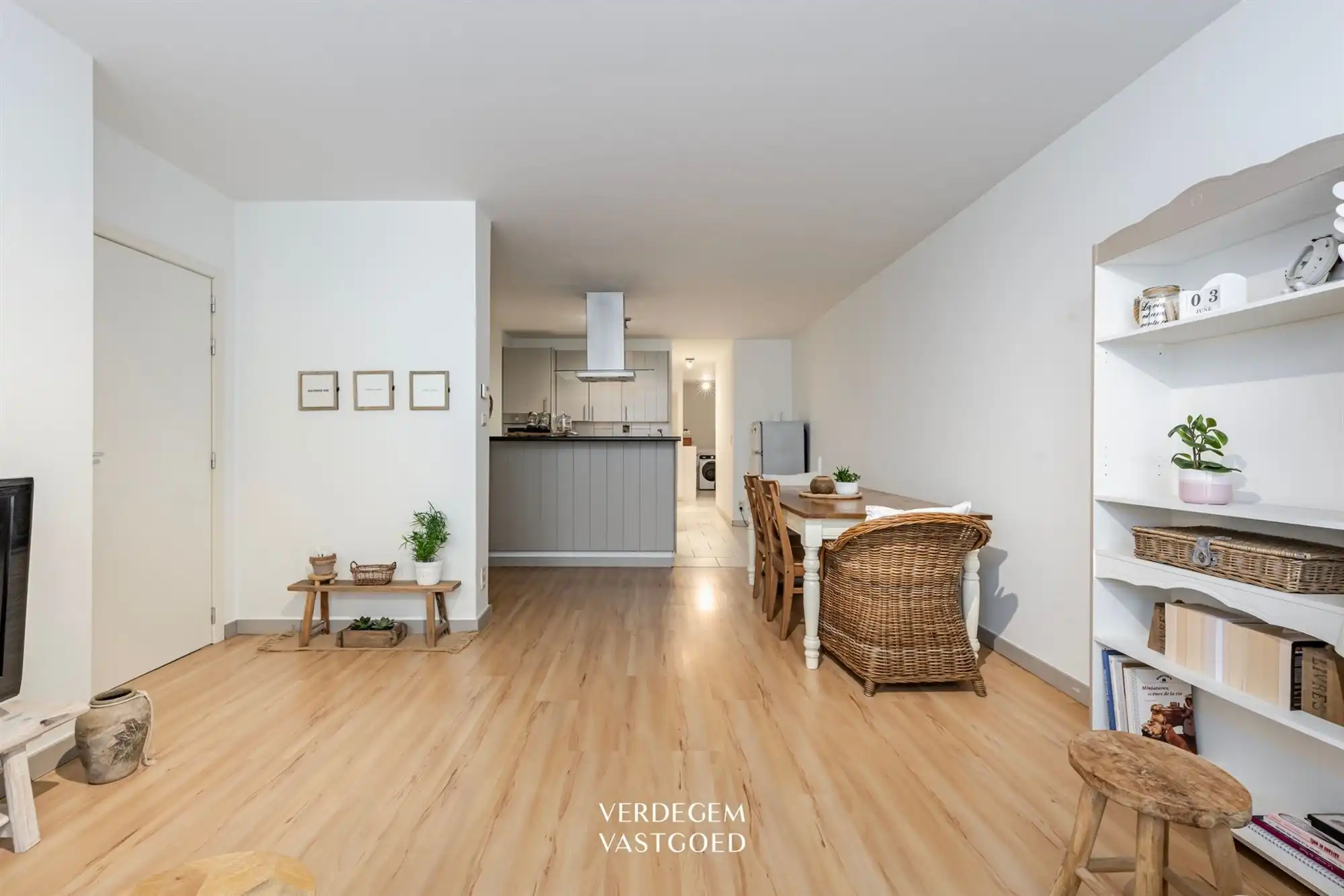 Opbrengsteigendom aan zee: 4 appartementen met duinen en park om de hoek foto 4
