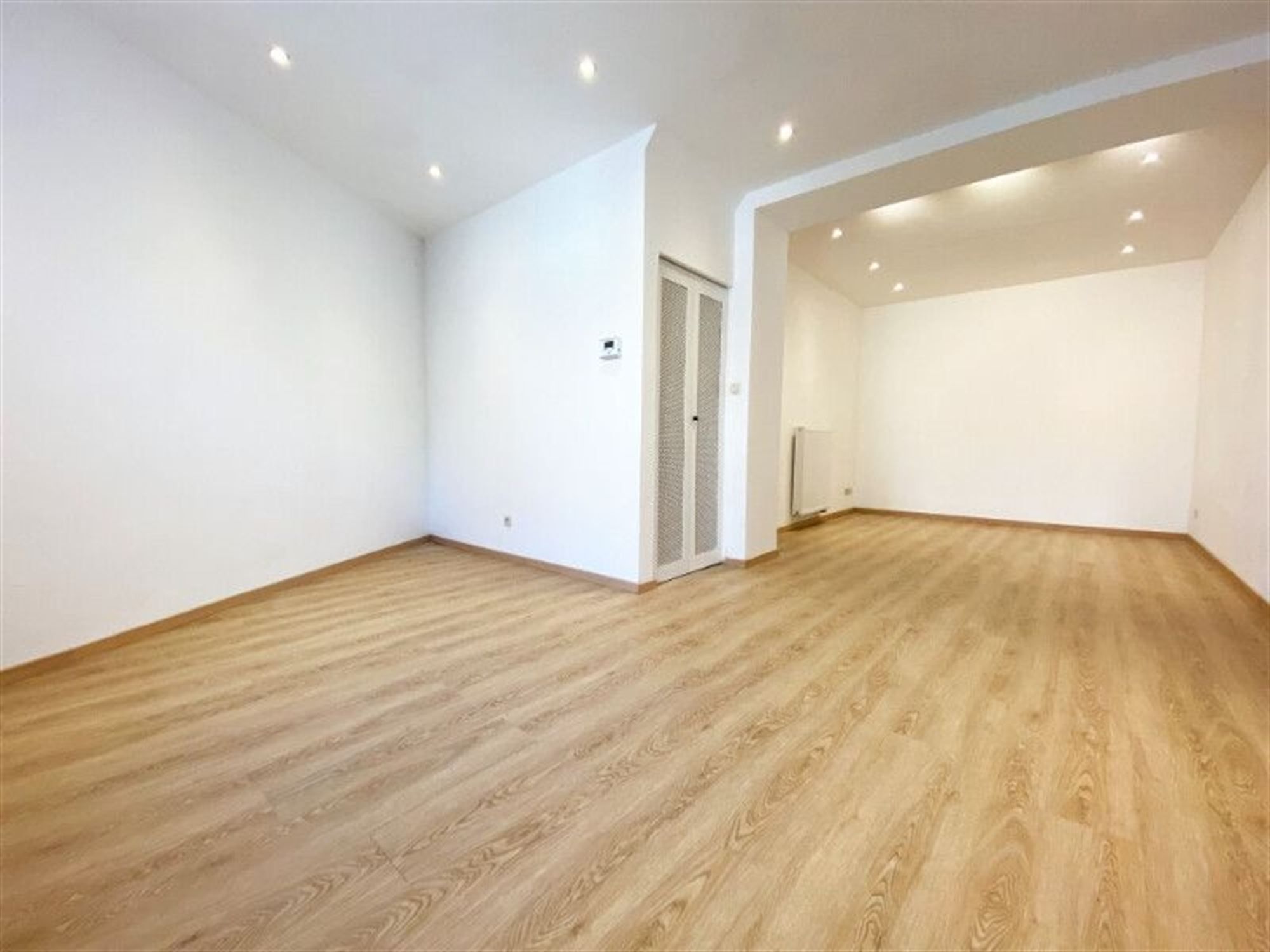 WONING MET 2 SLKS TE HUUR IN TONGEREN foto 2
