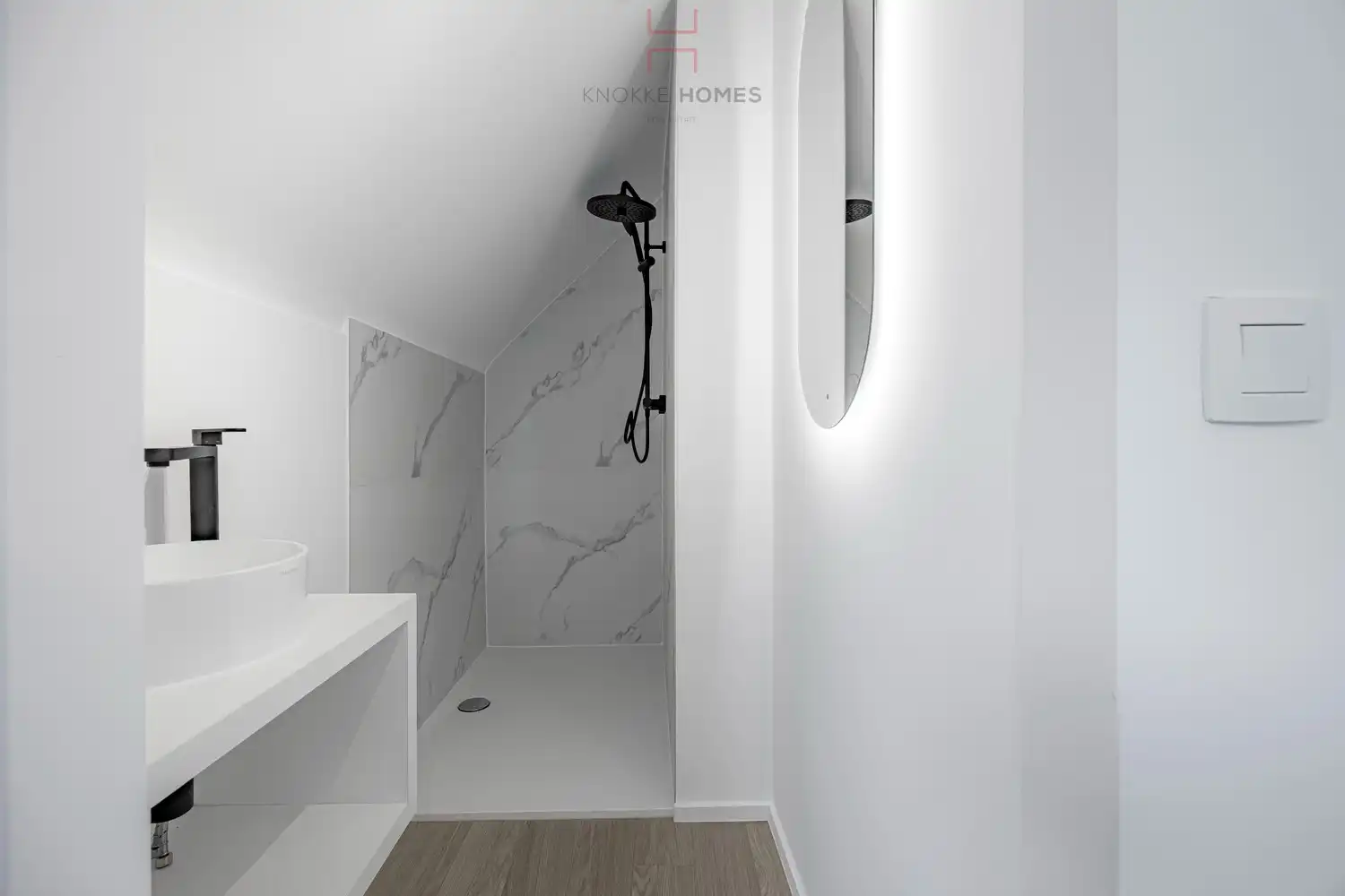 Ruim en lichtrijk appartement vlakbij het strand van Duinbergen foto 25