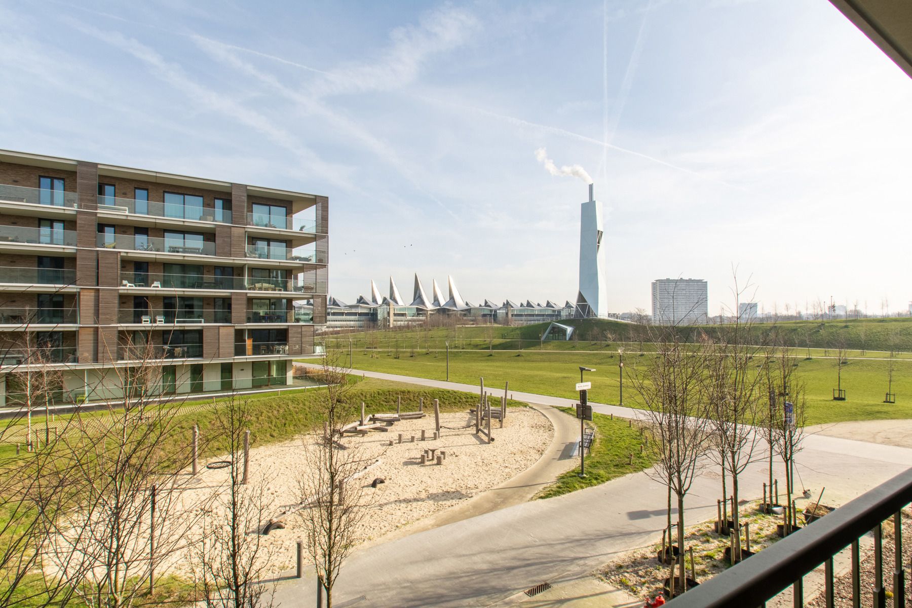 Prachtige 2 slaapkamer appartement met parkzicht foto 1