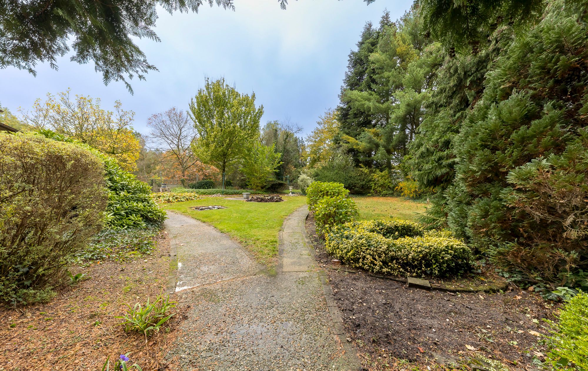 TE KOOP: Te renoveren gezinswoning met ruime tuin in Opglabbeek (Oudsbergen) foto 23
