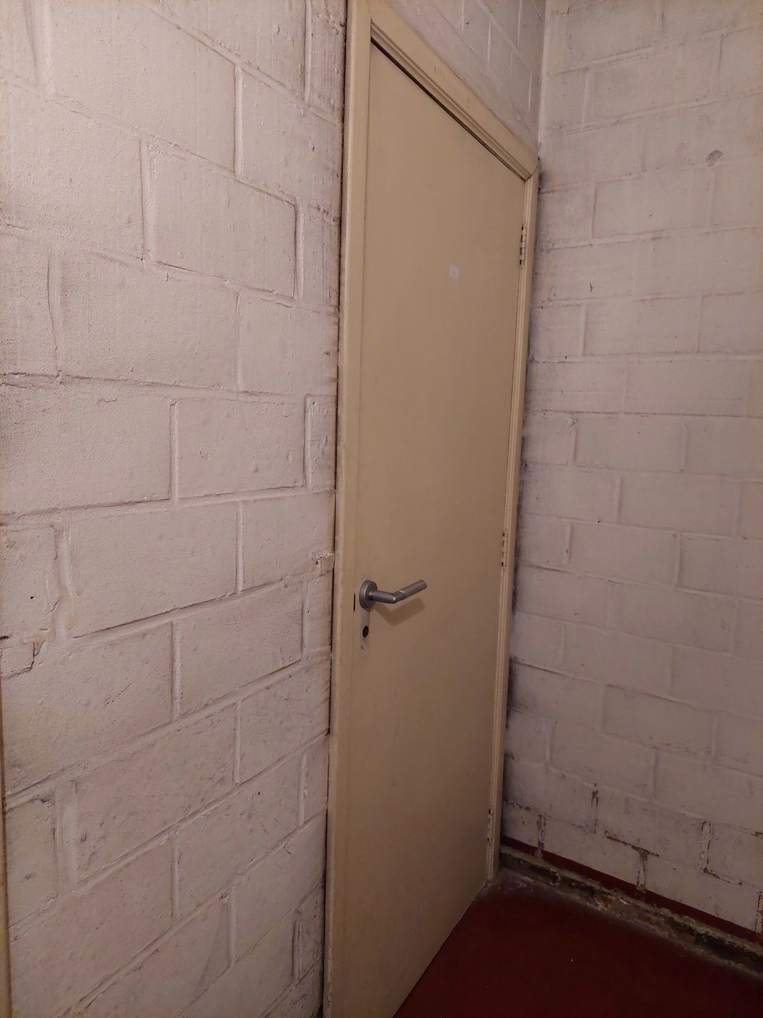GENT - Instapklaar 4 slaapkamer appartement op 1ste verdiep foto 27