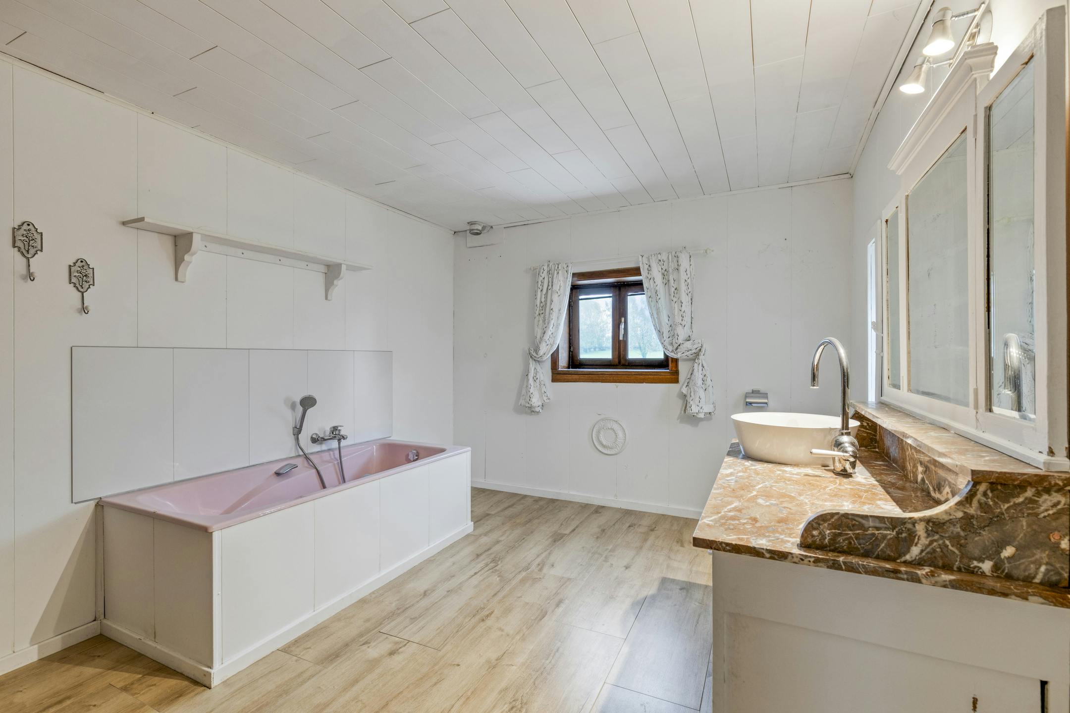 Rustig gelegen huis te koop in Pajottegem foto 11