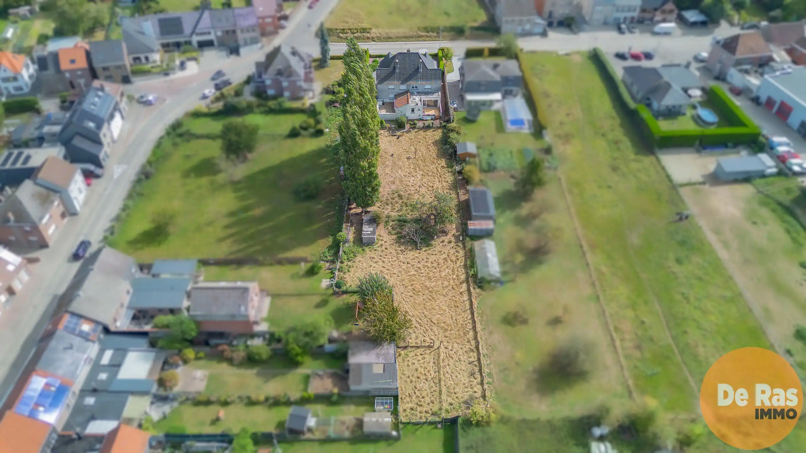 ERPE-MERE- Twee woningen in het landelijke Mere  foto 2