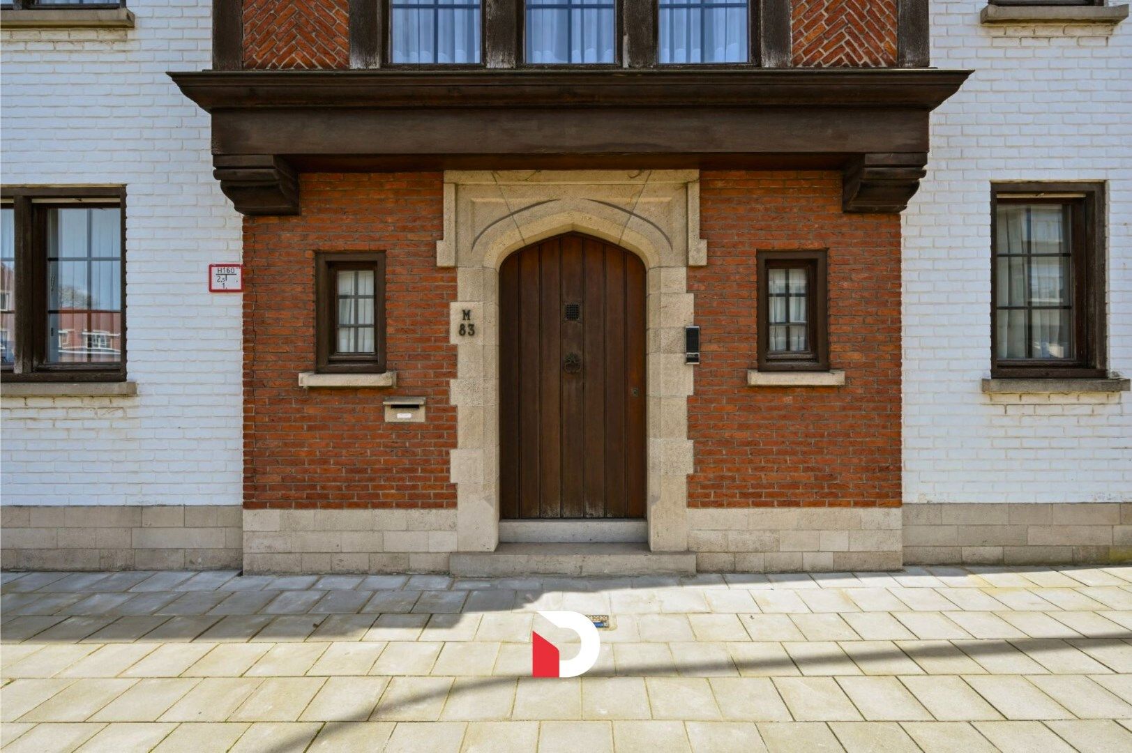 Stadsvilla met 5 slk op perceel van 700m² te Kristus-Koning foto 3