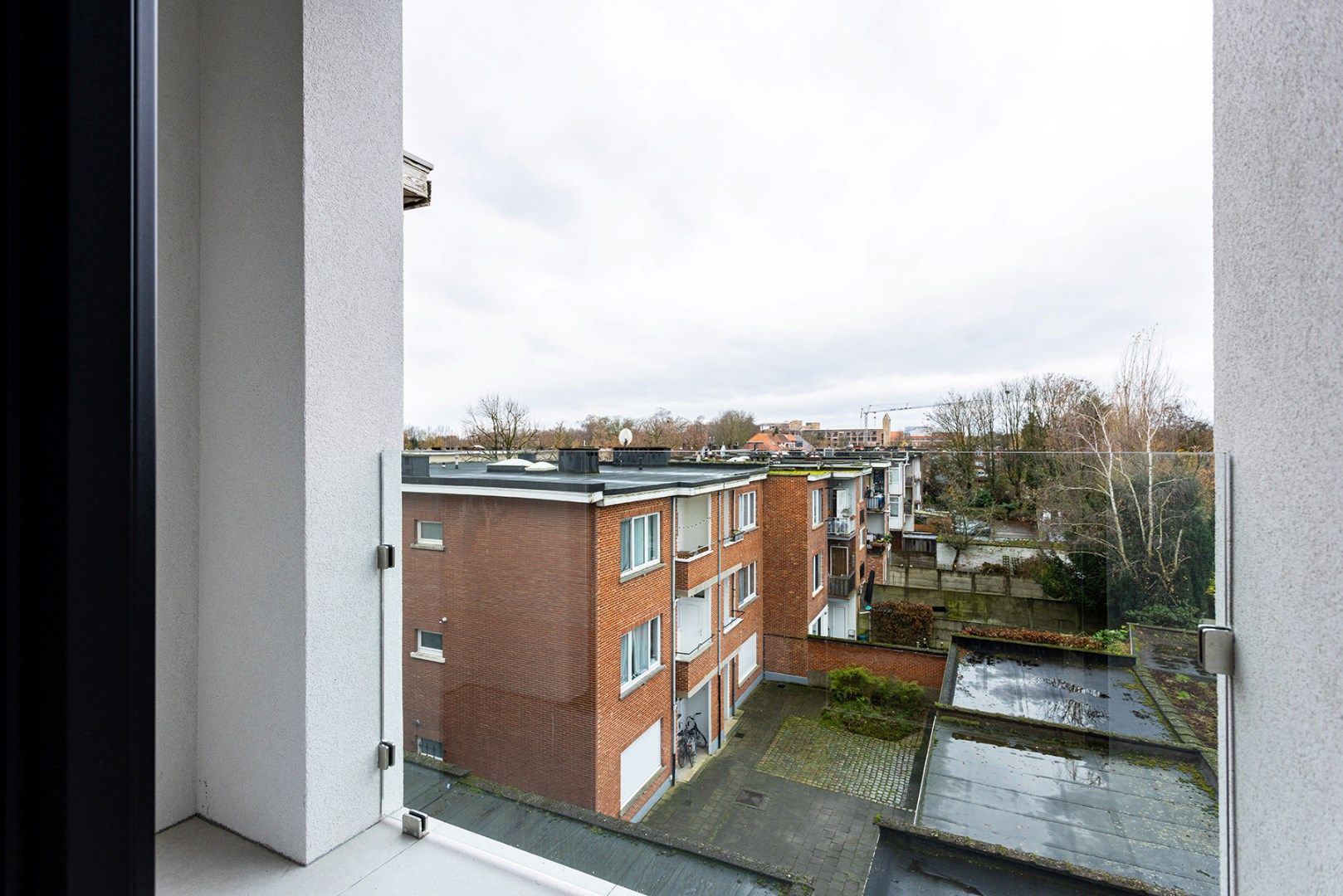 Luxe appartement te koop in Wilrijk met terras en moderne afwerking! foto 17