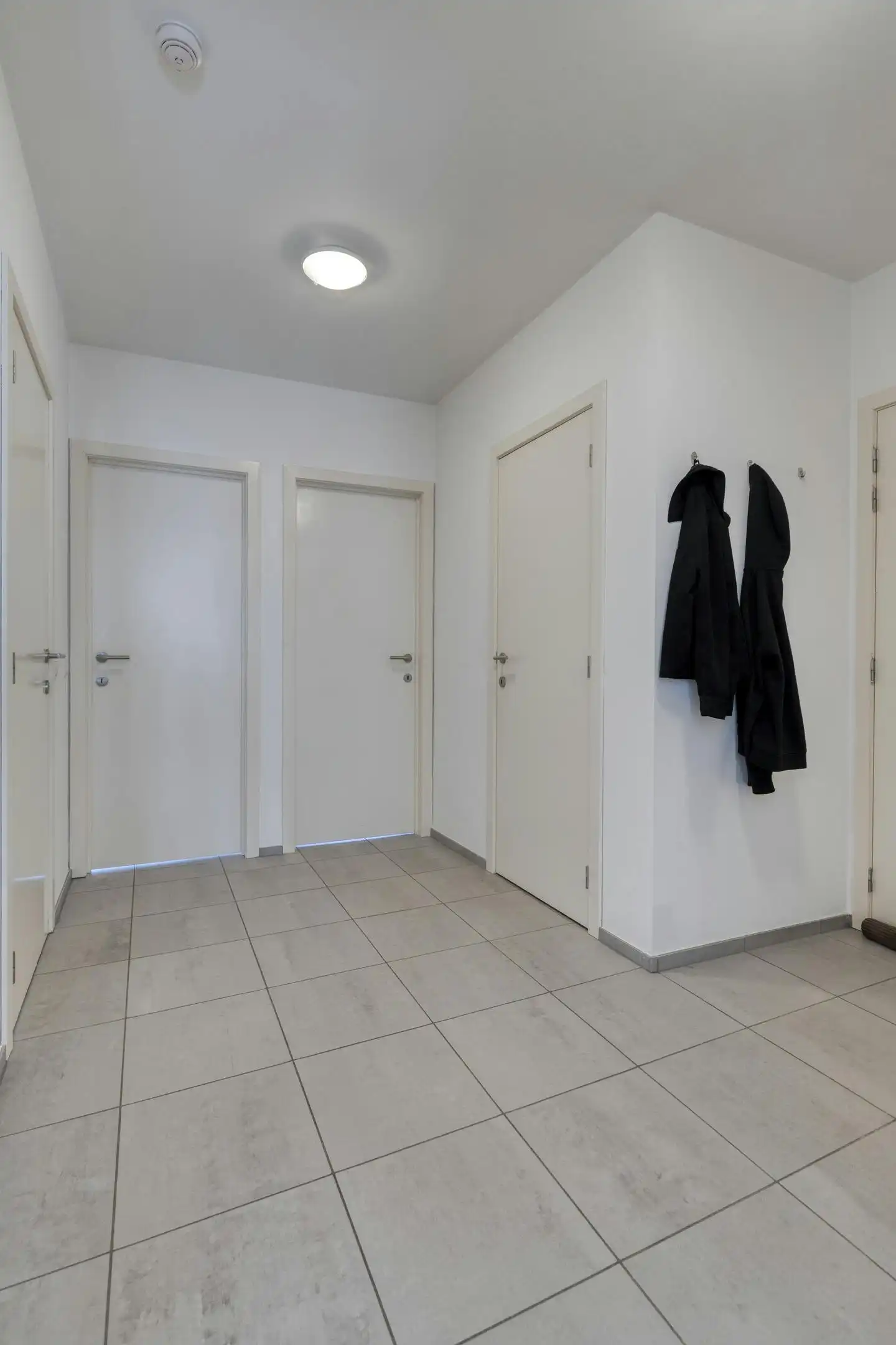 Recent, instapklaar appartement met 2 slaapkamers in Boom foto 10