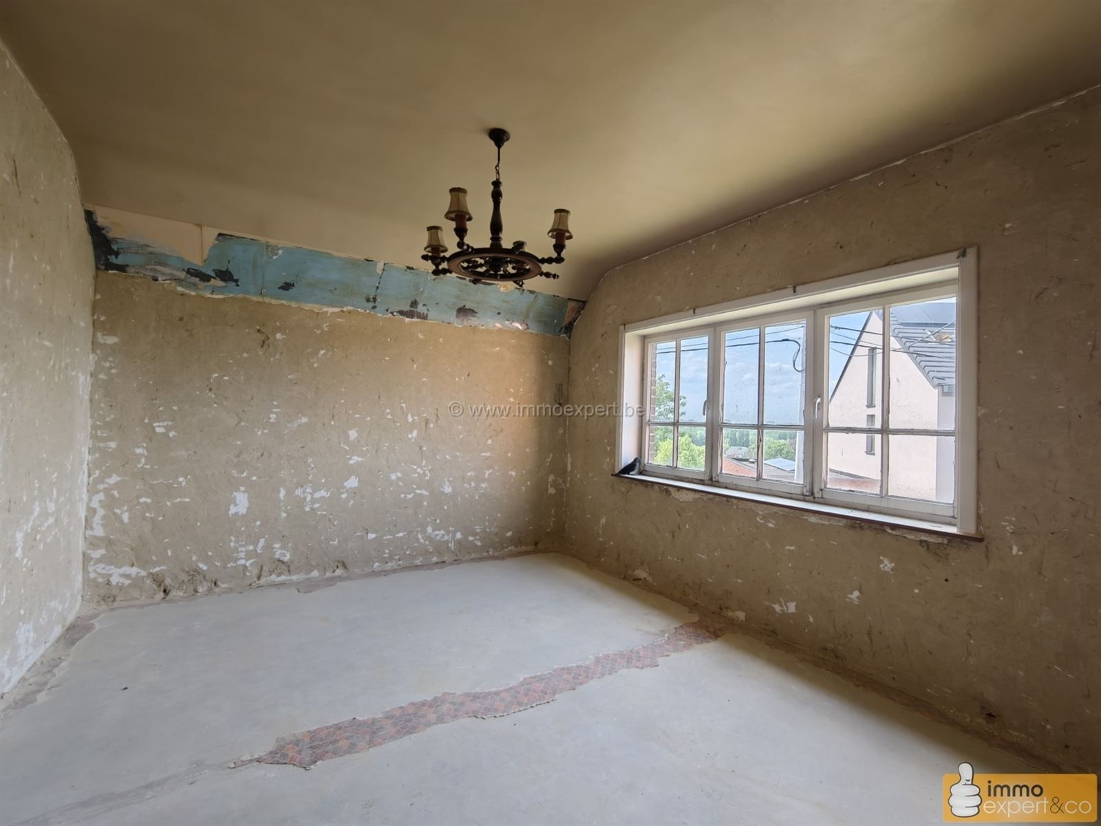 BORCHTLOMBEEK: Te renoveren woning op mooi perceel foto 16