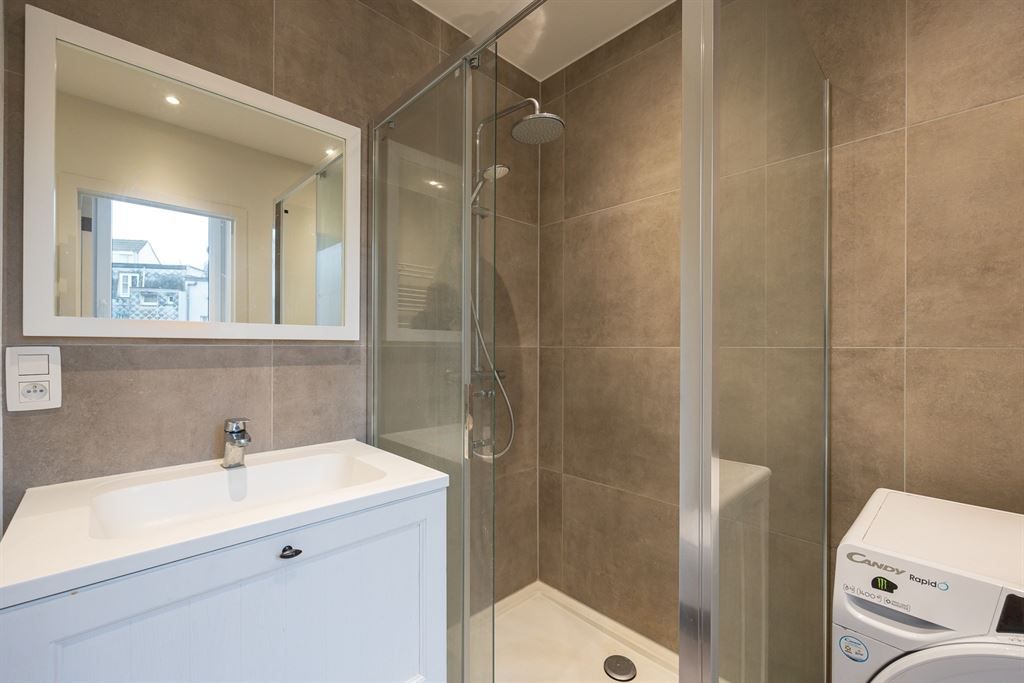 Luxueus gerenoveerd duplexappartement foto 8