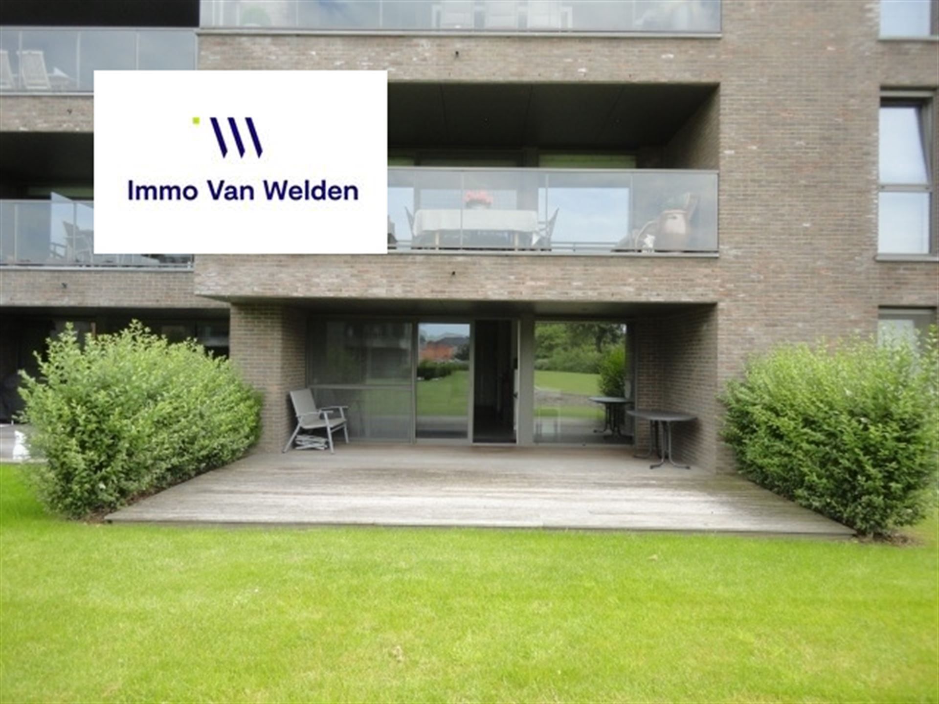 ()=>{if(producerUpdateValueVersion(node),producerAccessed(node),node.value===ERRORED)throw node.error;return node.value} Omloop 41  b 0101 - 9700 OUDENAARDE