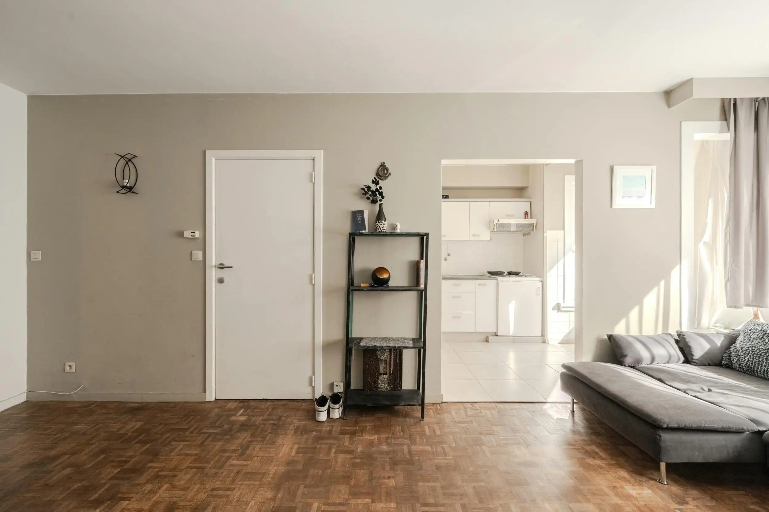 Ruim één-slaapkamerappartement te centrum Oostende foto 14