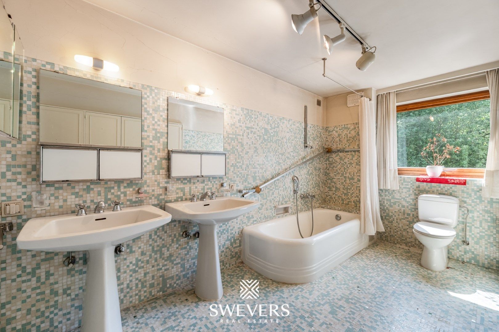 Authentieke villa in woonpark (Kayenberg) van 5ha 43a  foto 24