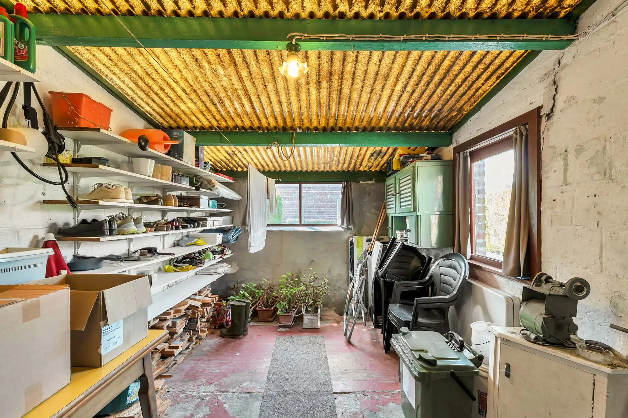 Te renoveren woning met veel potentieel in hartje Deinze foto 13