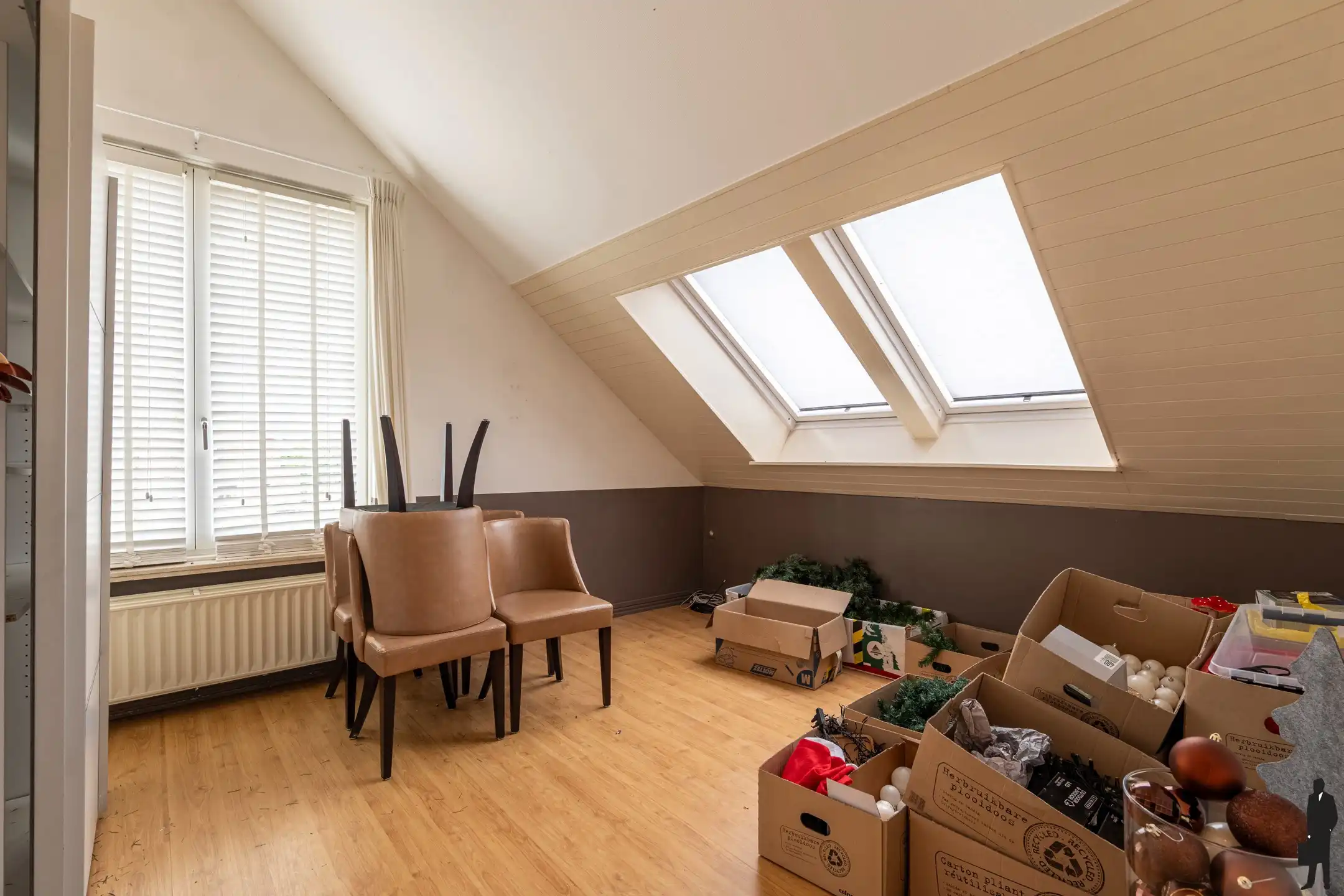 Brasserie met ruime duplexwoning en bouwgrond op toplocatie foto 24