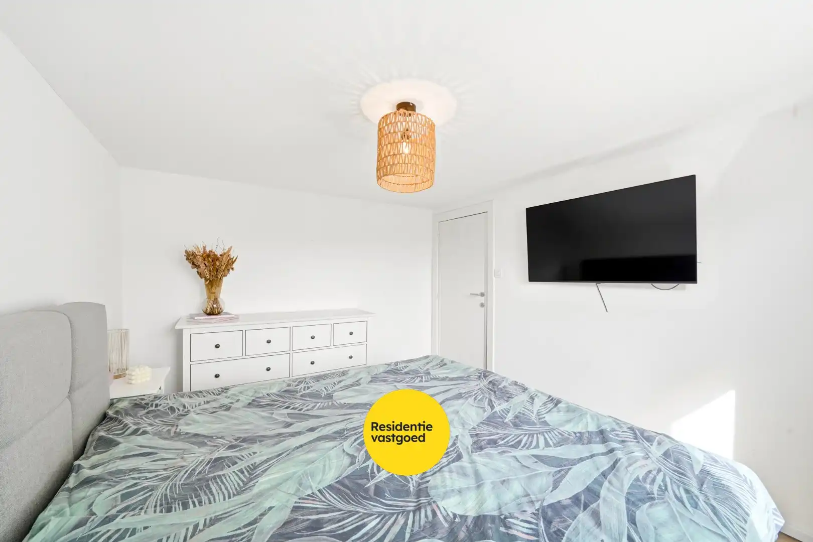 Instapklare woning met 3 slaapkamers en tuin met zicht op de Spuikom foto 22