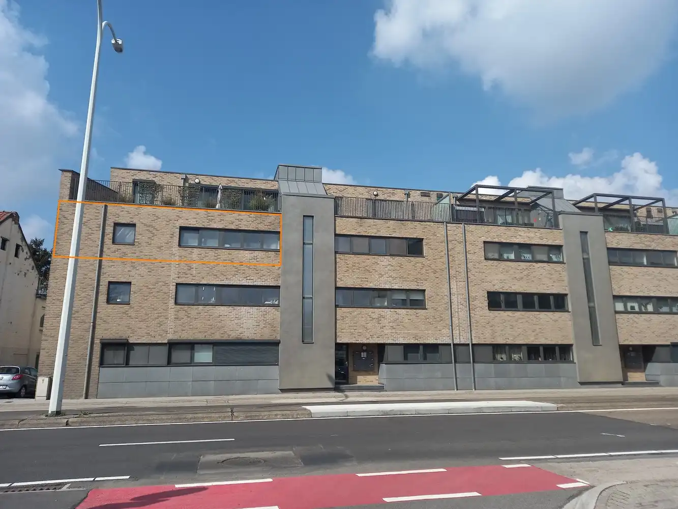 Appartement te huur foto {{pictureIndex}}