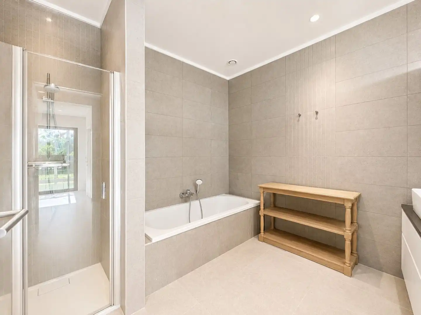 Te huur: moderne woning met panoramisch uitzicht in Deinze (Meigem) foto 16