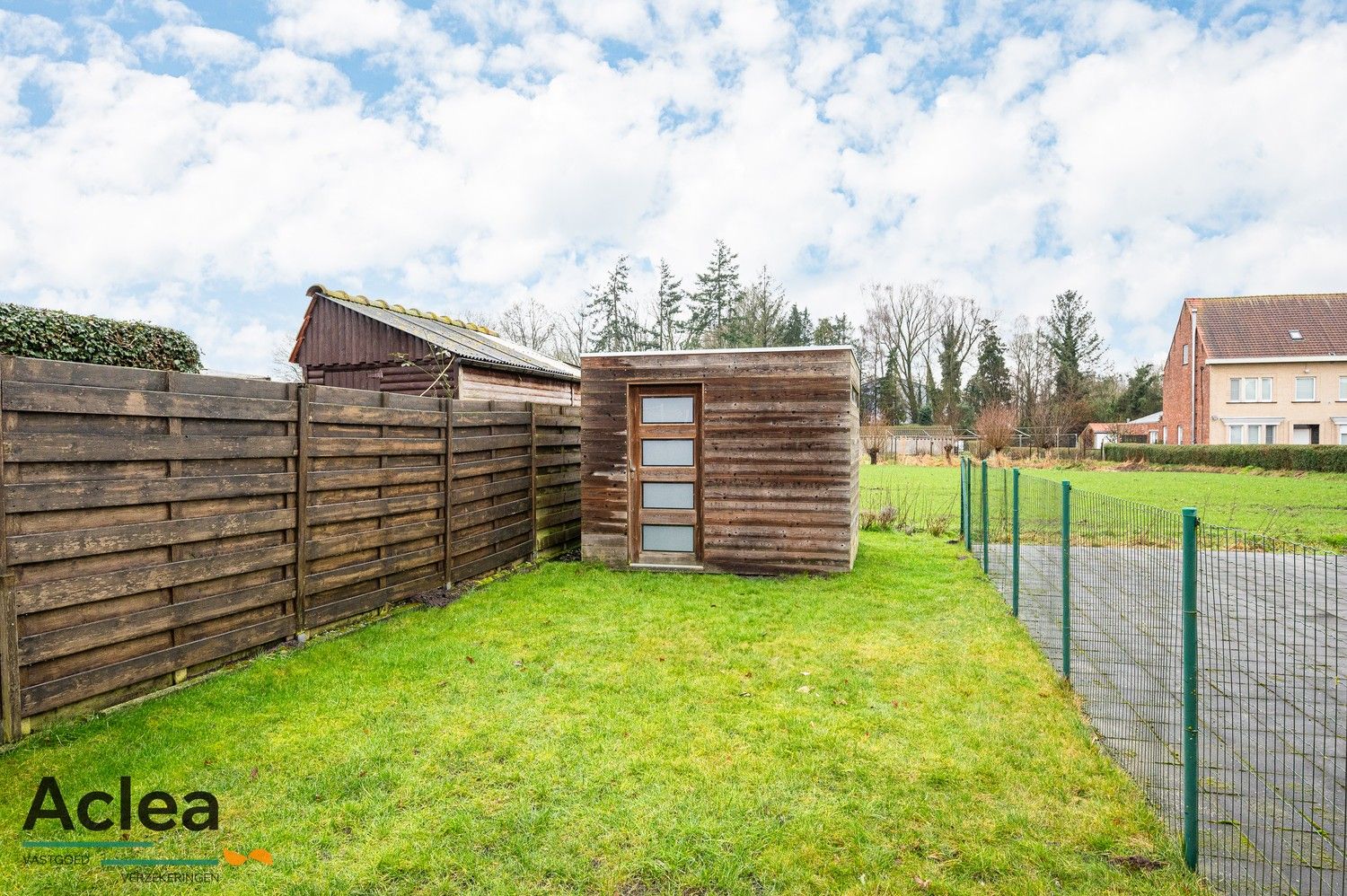 Instapklare starterswoning met tuin en garage in Eeklo foto 29