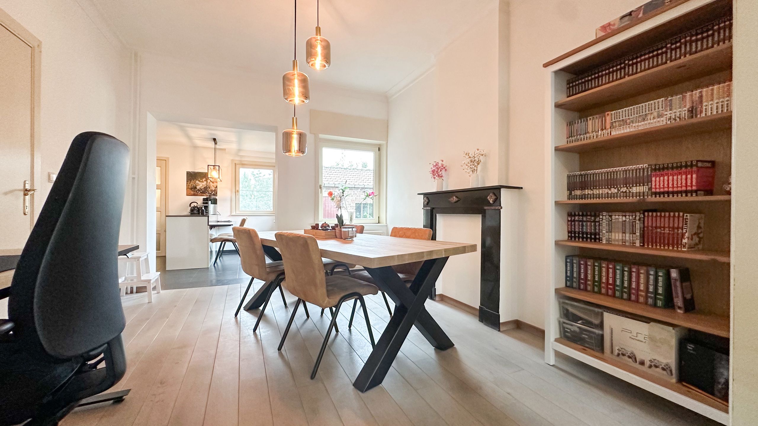 Charmante woning recent vernieuwd met leuk tuintje!  foto 14