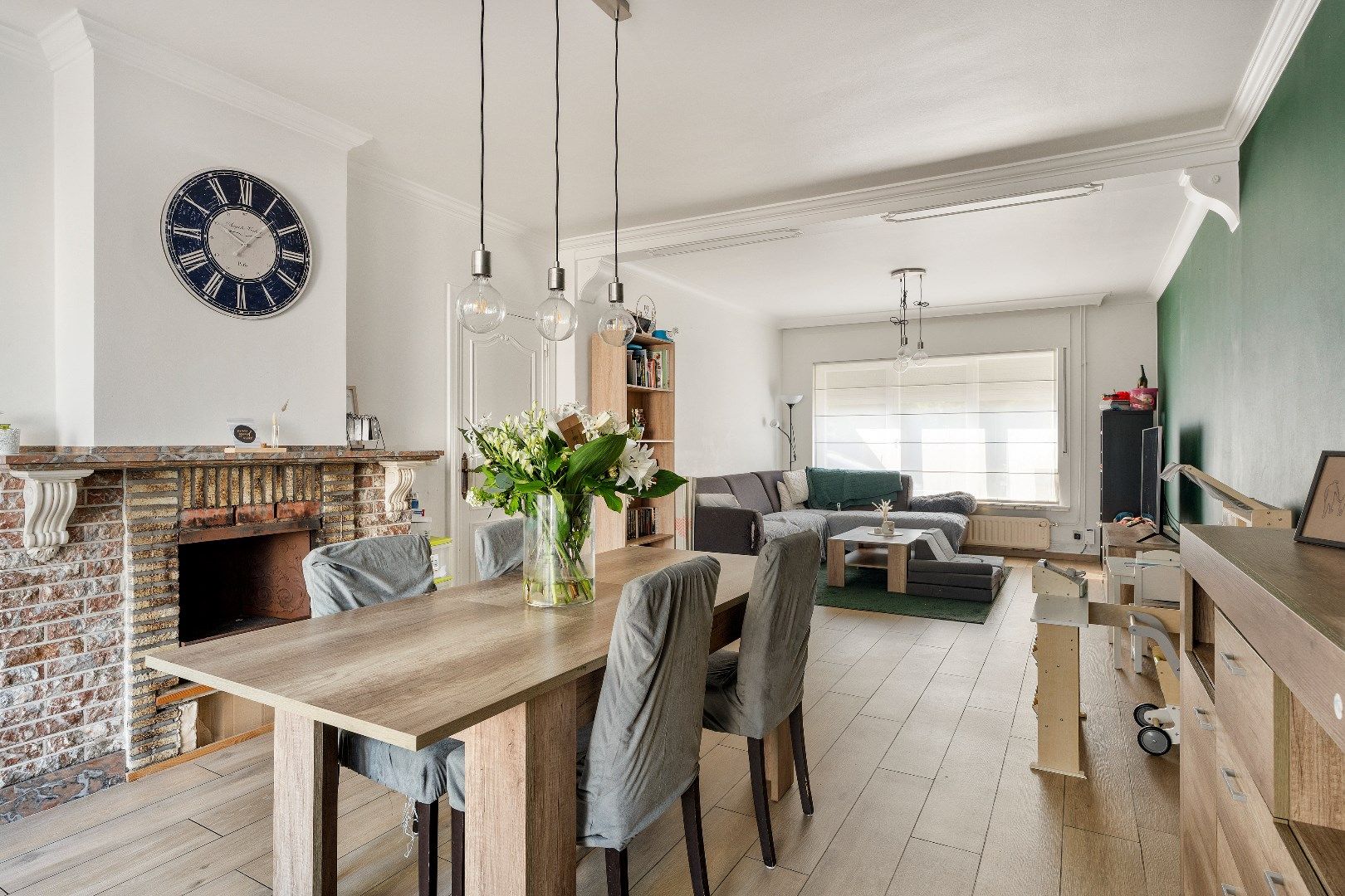 RUIME WONING OP 439M² MET 3 SLPKS, RUSTIGE LIGGING EN GROTE TUIN foto 9