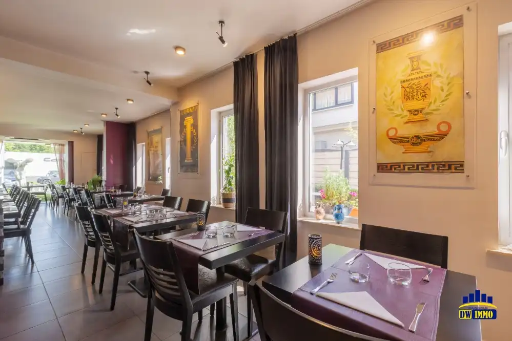 Restaurant met zonnig terras en open keuken over te nemen in Sint-Martens-Latem foto 10