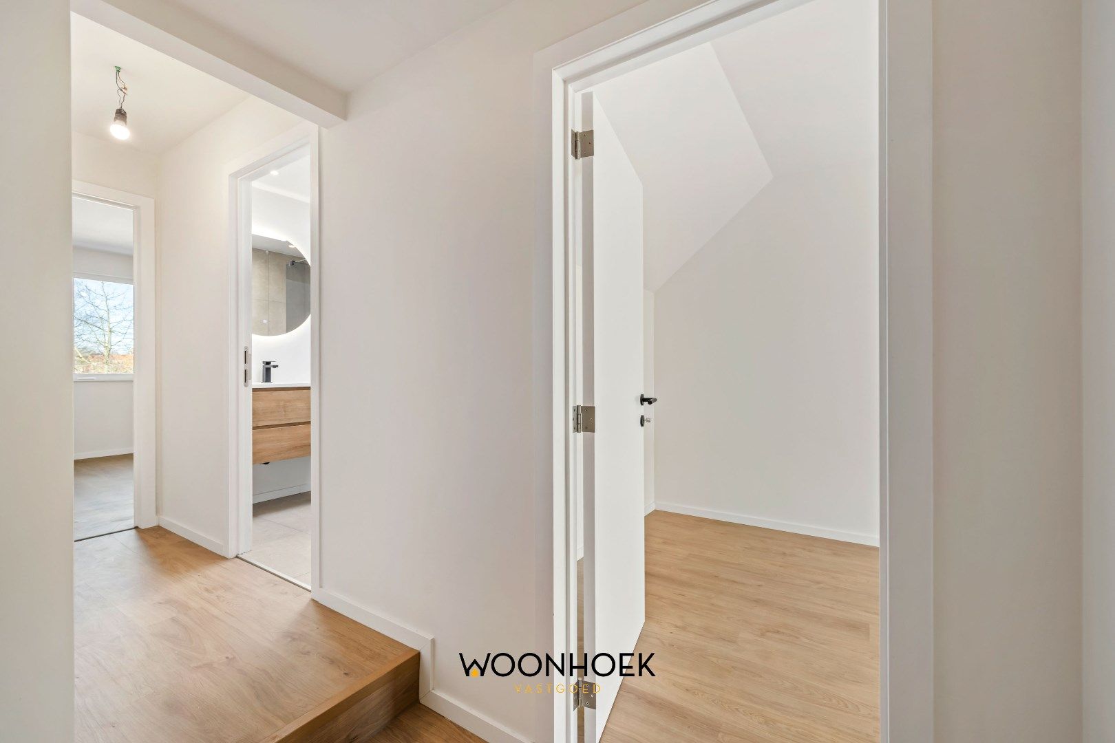 Trendy 3 slpk-woning met 6 zonnepanelen te Lokeren foto 14