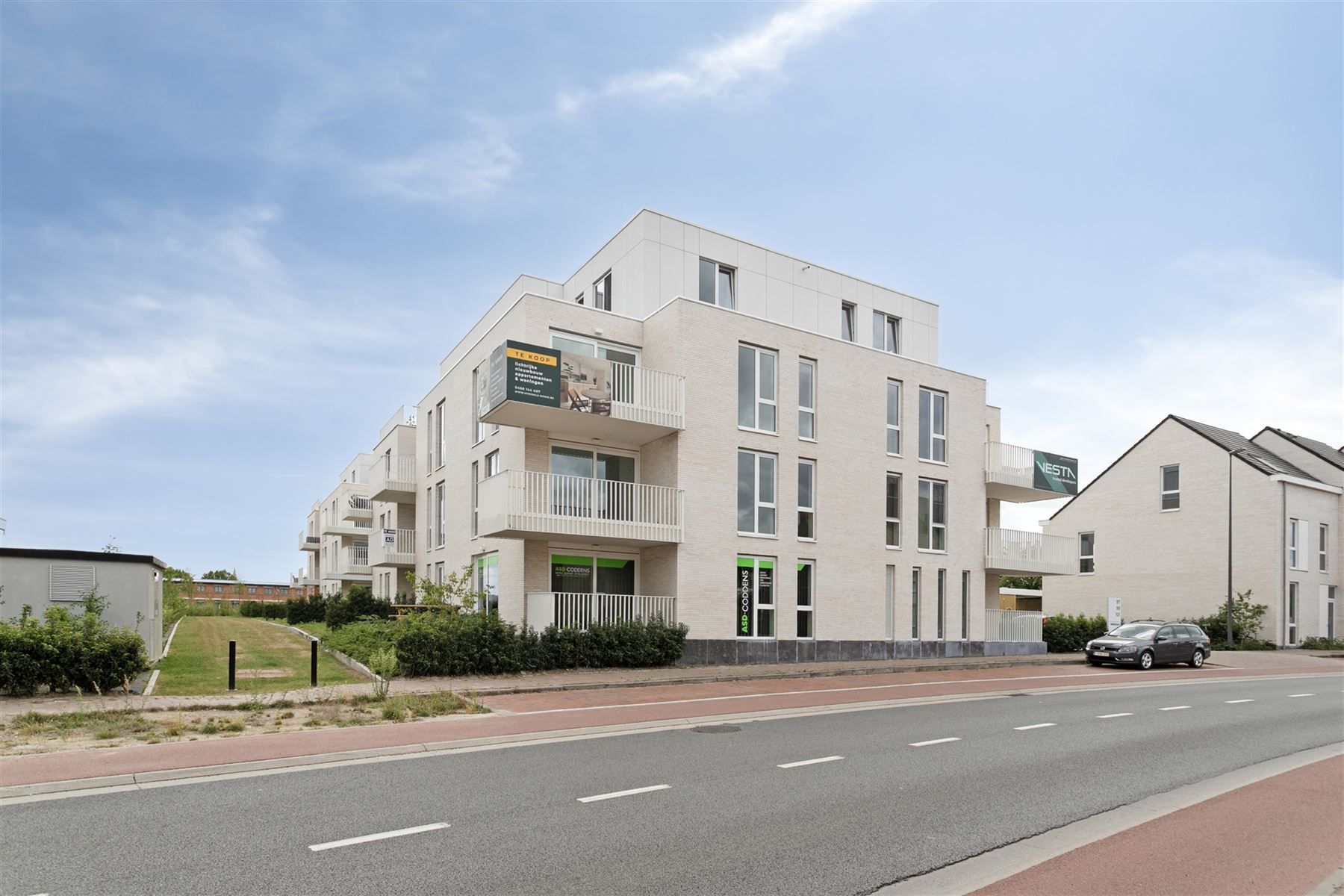 Nieuwbouw appartement met 2 slaapkamers en alle comfort foto {{pictureIndex}}