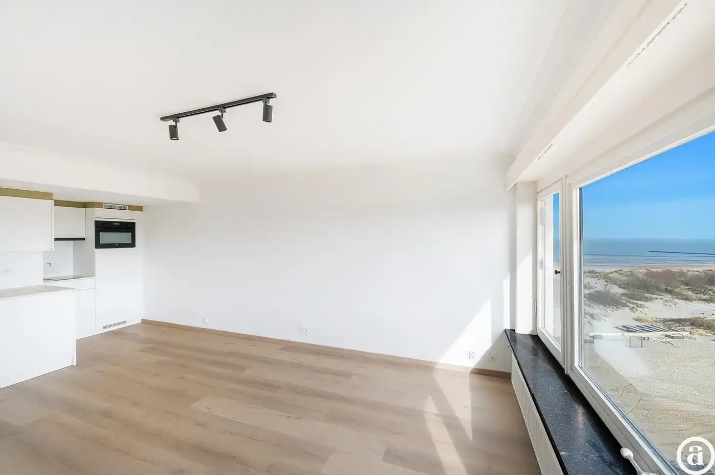 2-slaapkamerappartement met zeezicht,  aan de dijk in Heist  foto 5