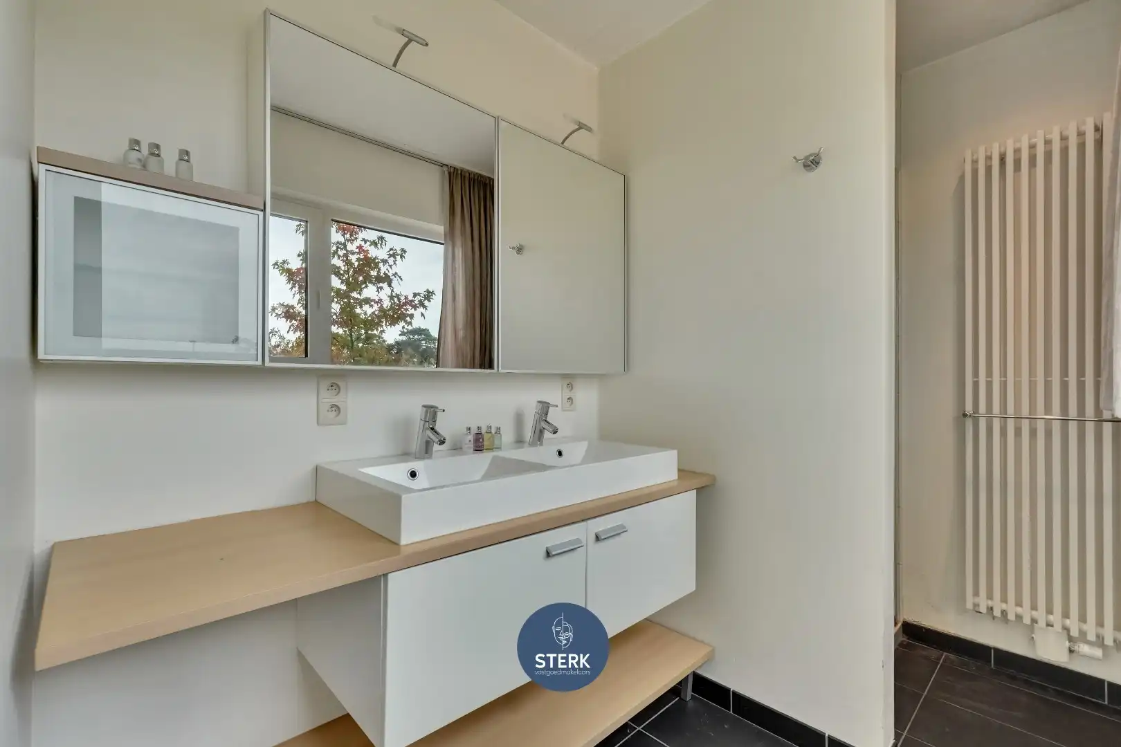 MODERNE INSTAPKLARE WONING MET EPC LABEL B TE HOUTHALEN-HELCHTEREN ! foto 18