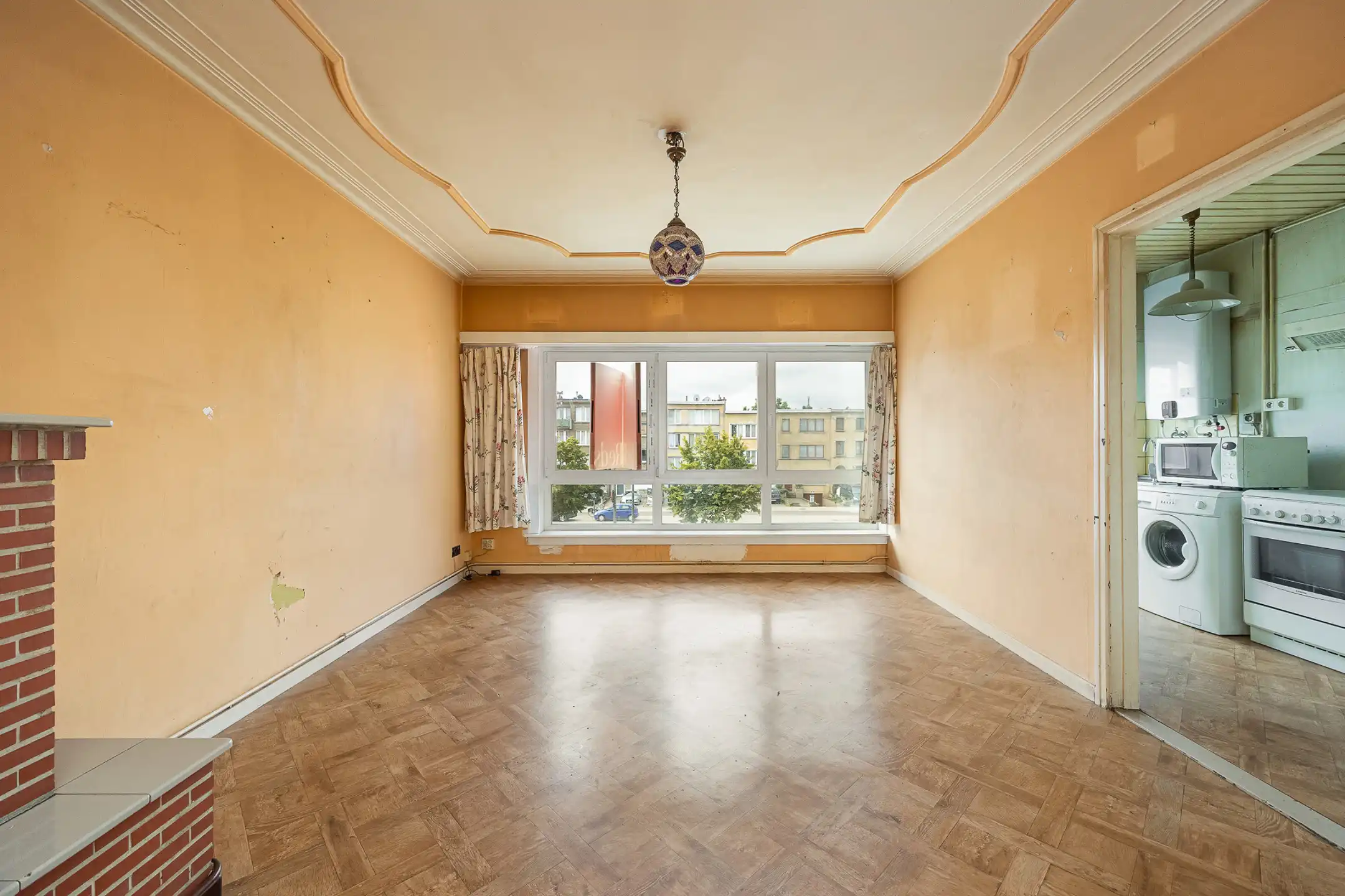 te renoveren appartement met 2 slaapkamers  foto 8