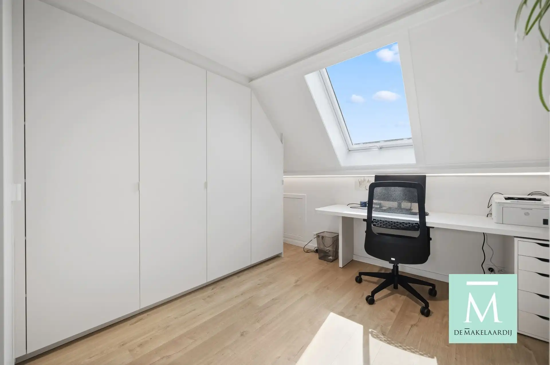 Instapklare woning met 5 slaapkamers en zeer aangename tuin foto 15