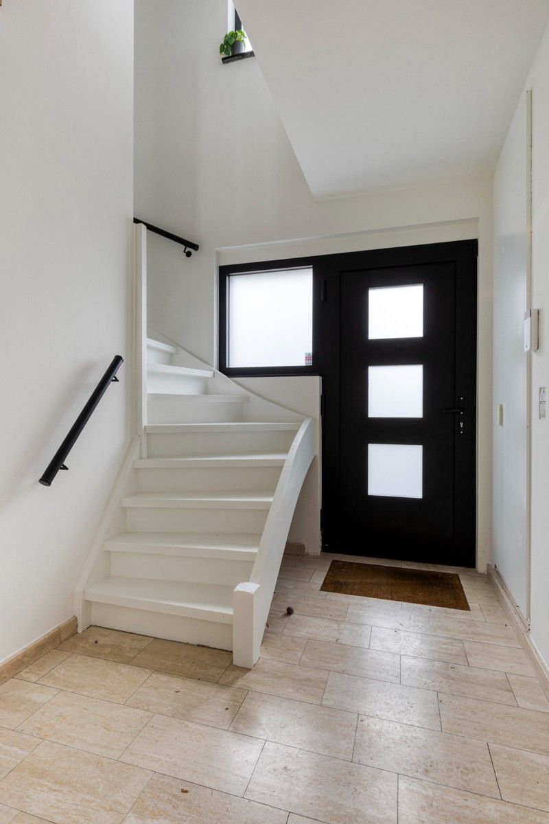 Rustig gelegen villa in het groen foto 3