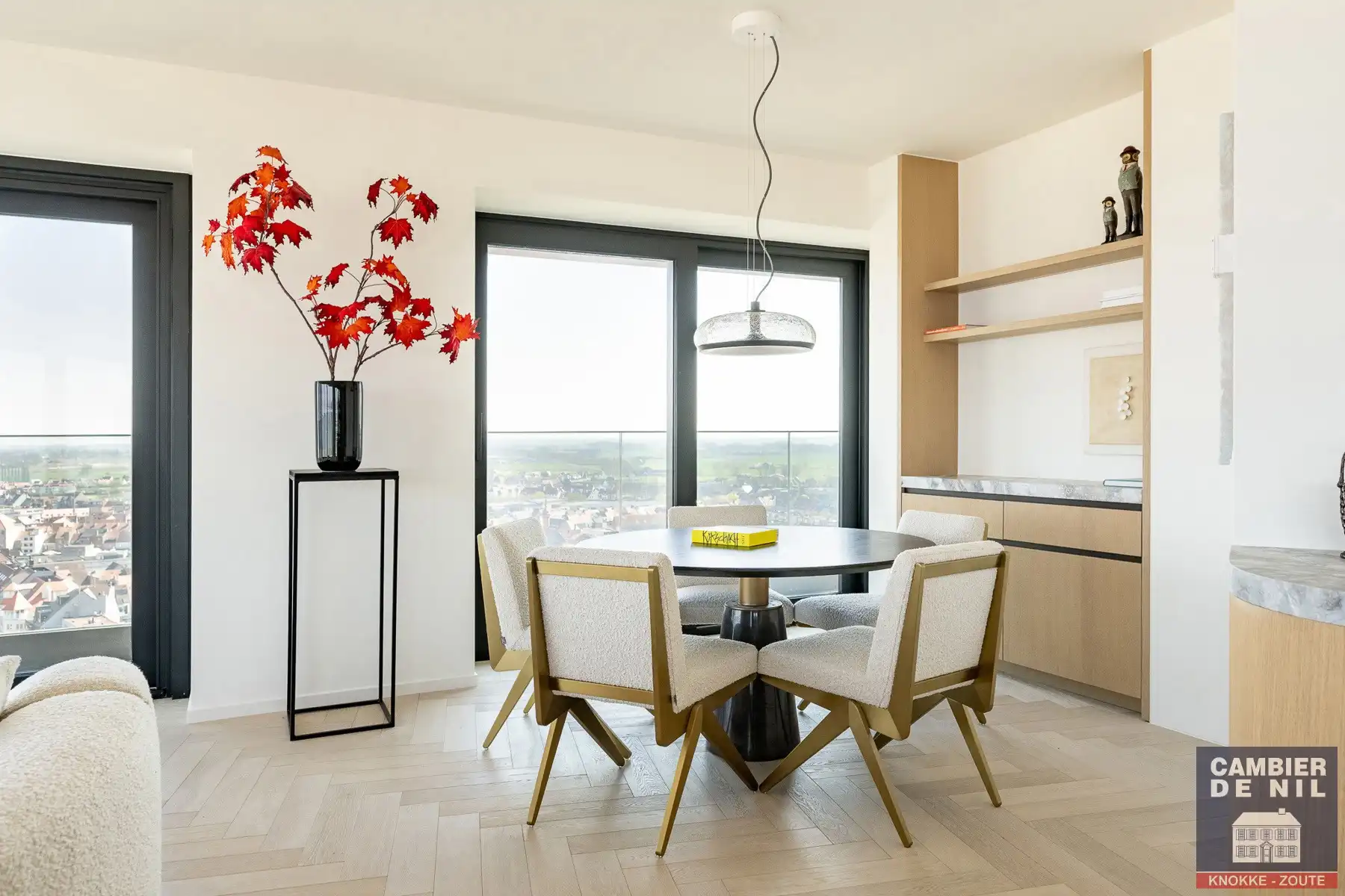 Luxueus nieuwbouw appartement met panoramisch uitzicht over Knokke-Heist, hinterland en zee foto 6