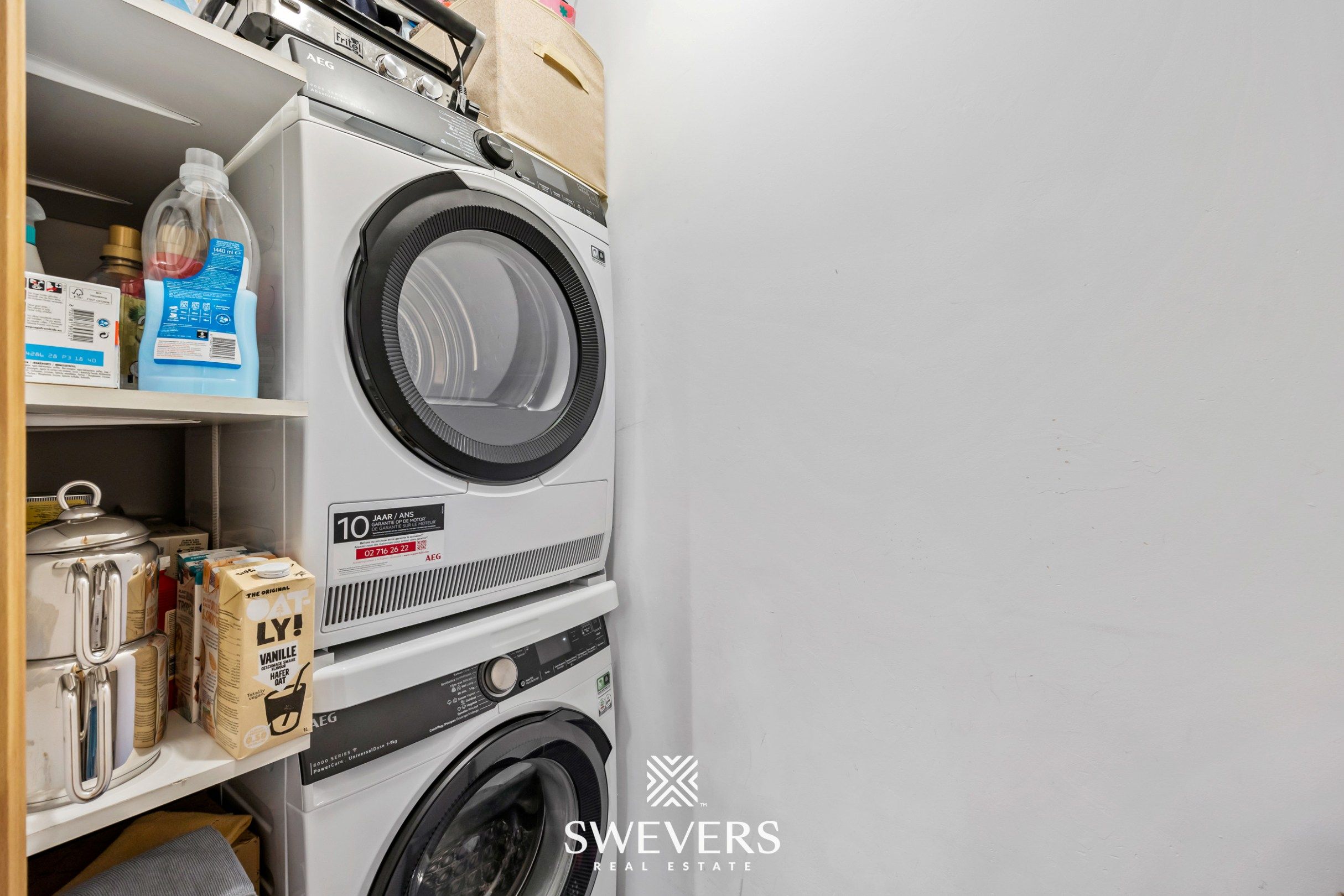 Hoogwaardig duplexappartement met zonnig terras op de bruisende Vennestraat in Genk  foto 10