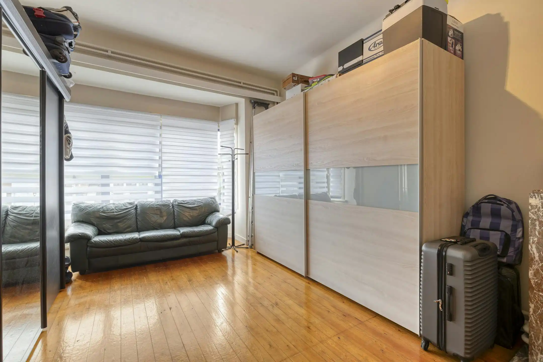 Zeer ruime centraal gelegen herenwoning in Sint-Niklaas foto 15