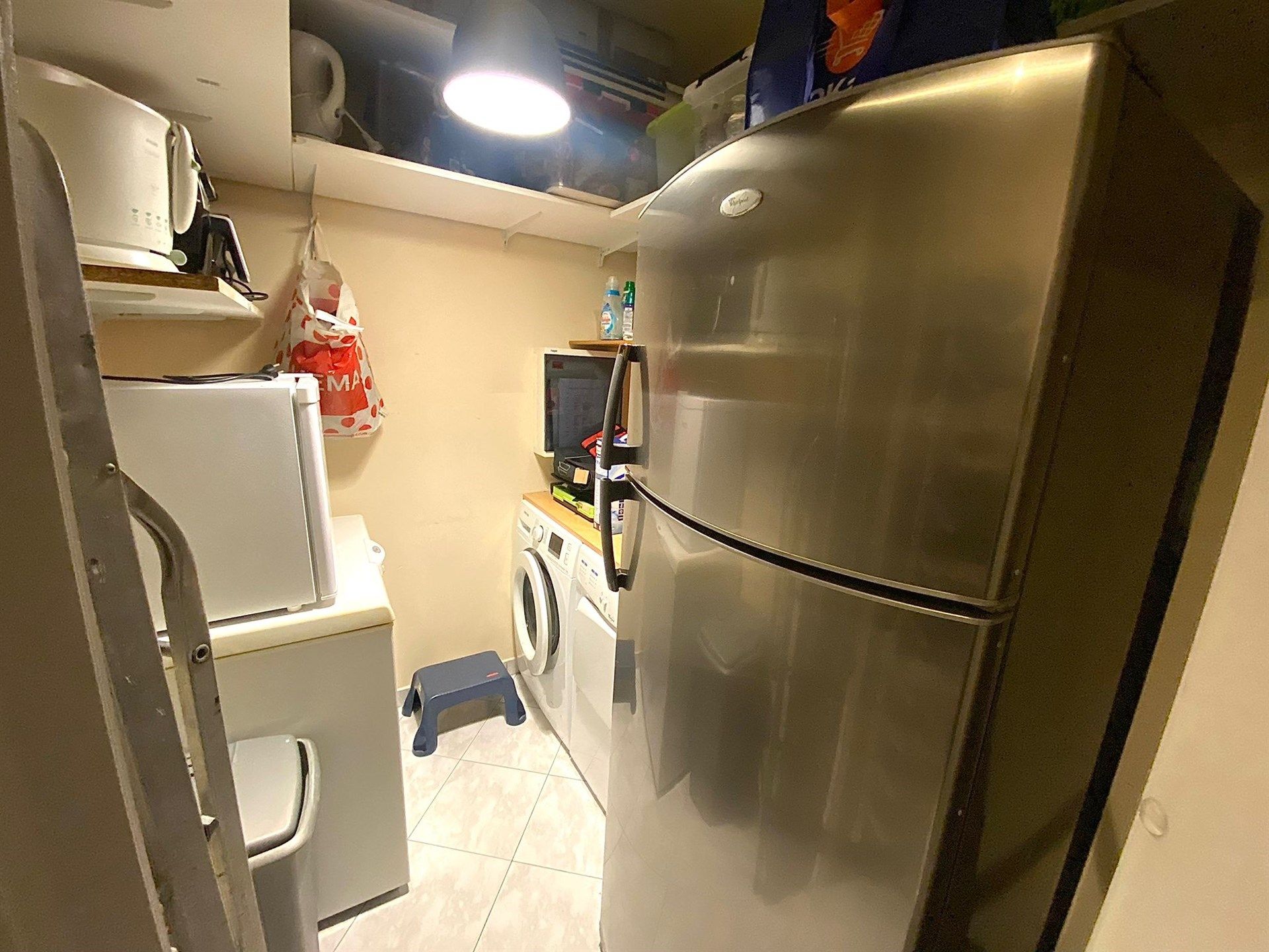 Ruim appartement met twee slaapkamers en terras foto 6