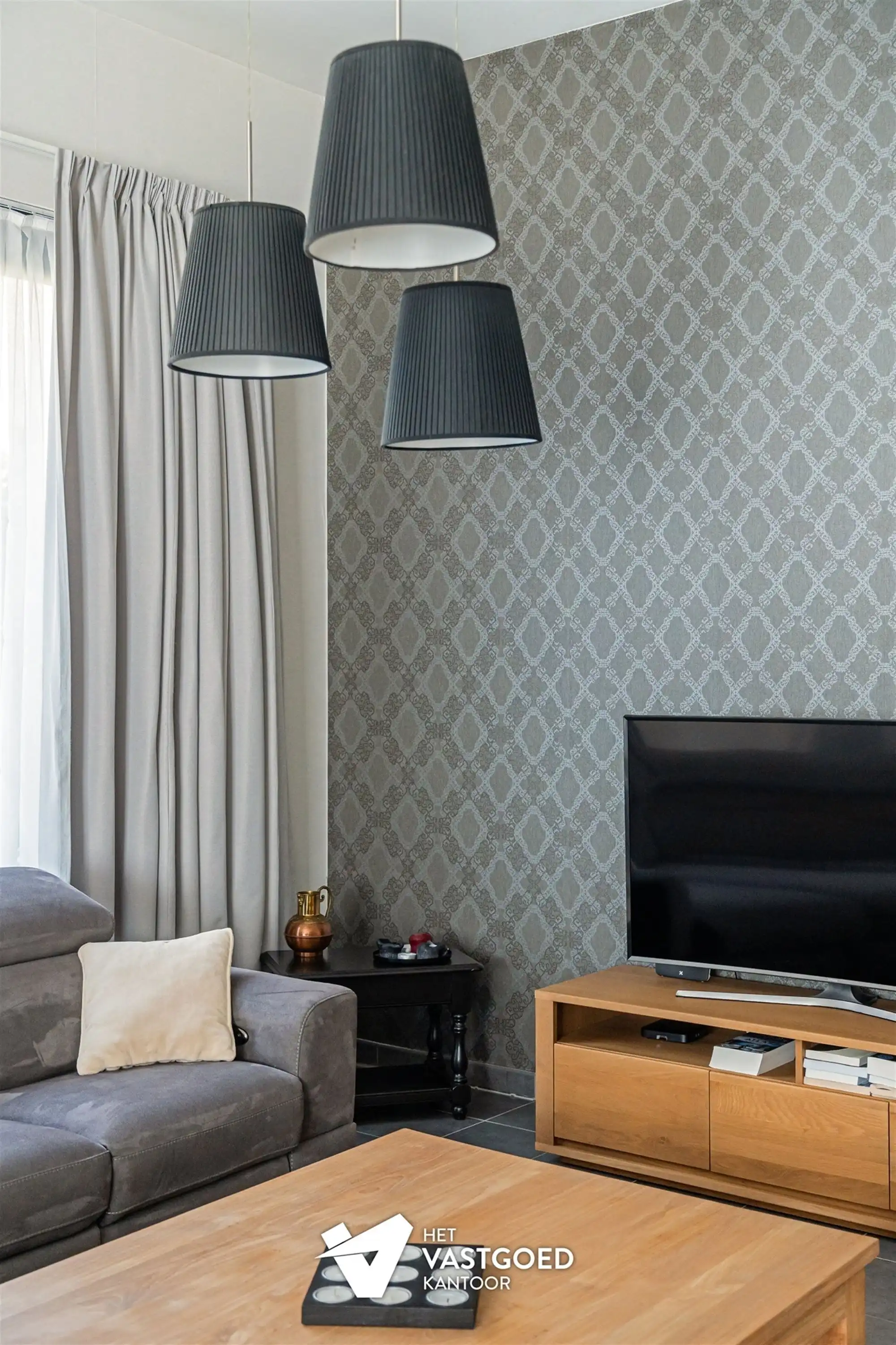PRACHTIG GELEGEN GELIJKVLOERS APPARTEMENT MET 1 SLAAPKAMER EN ZEER RUIM TERRAS AAN DE KEMPISCHE KAAI TE HASSELT foto 7
