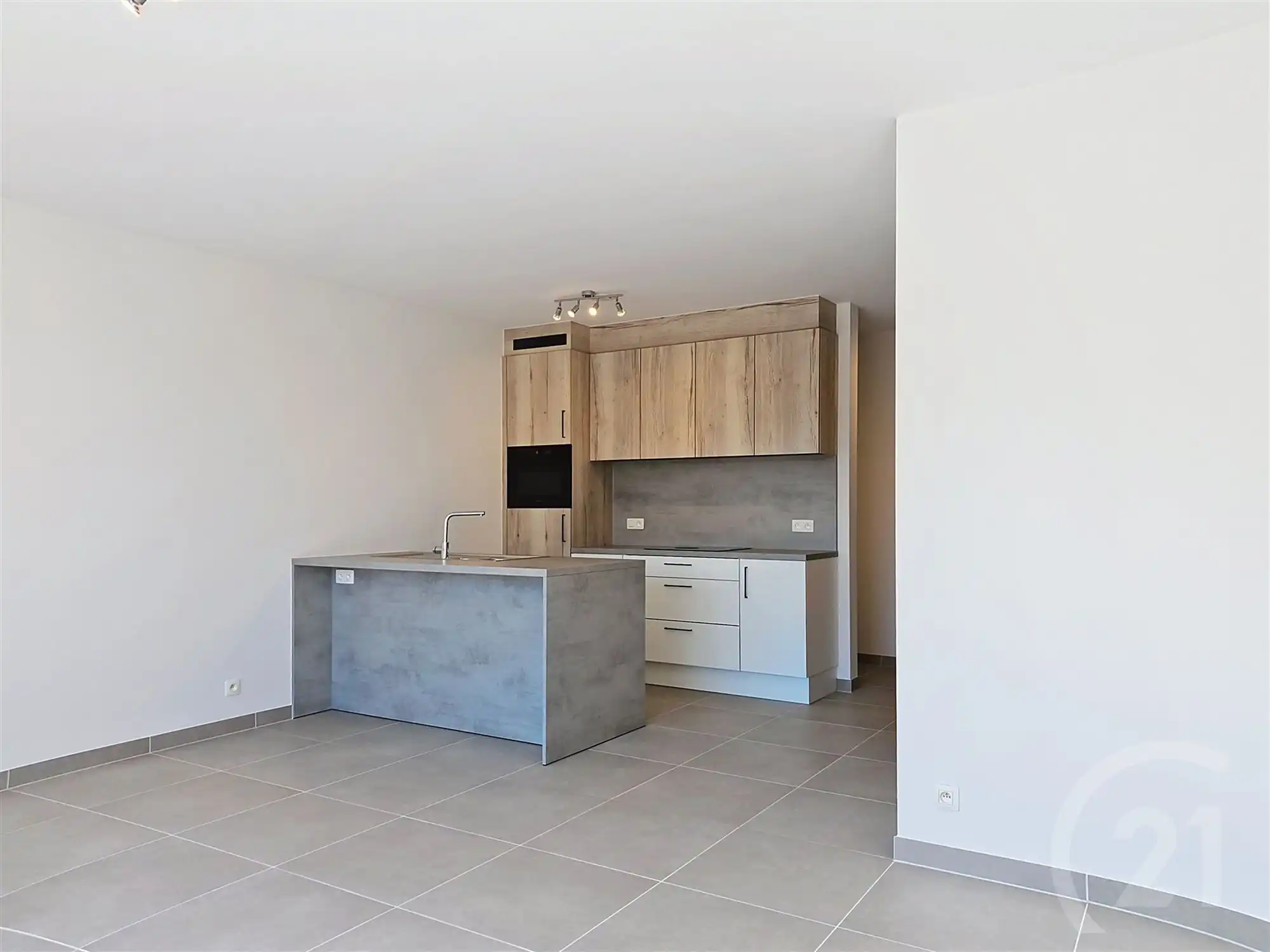 Appartement te huur in Baal! foto 2