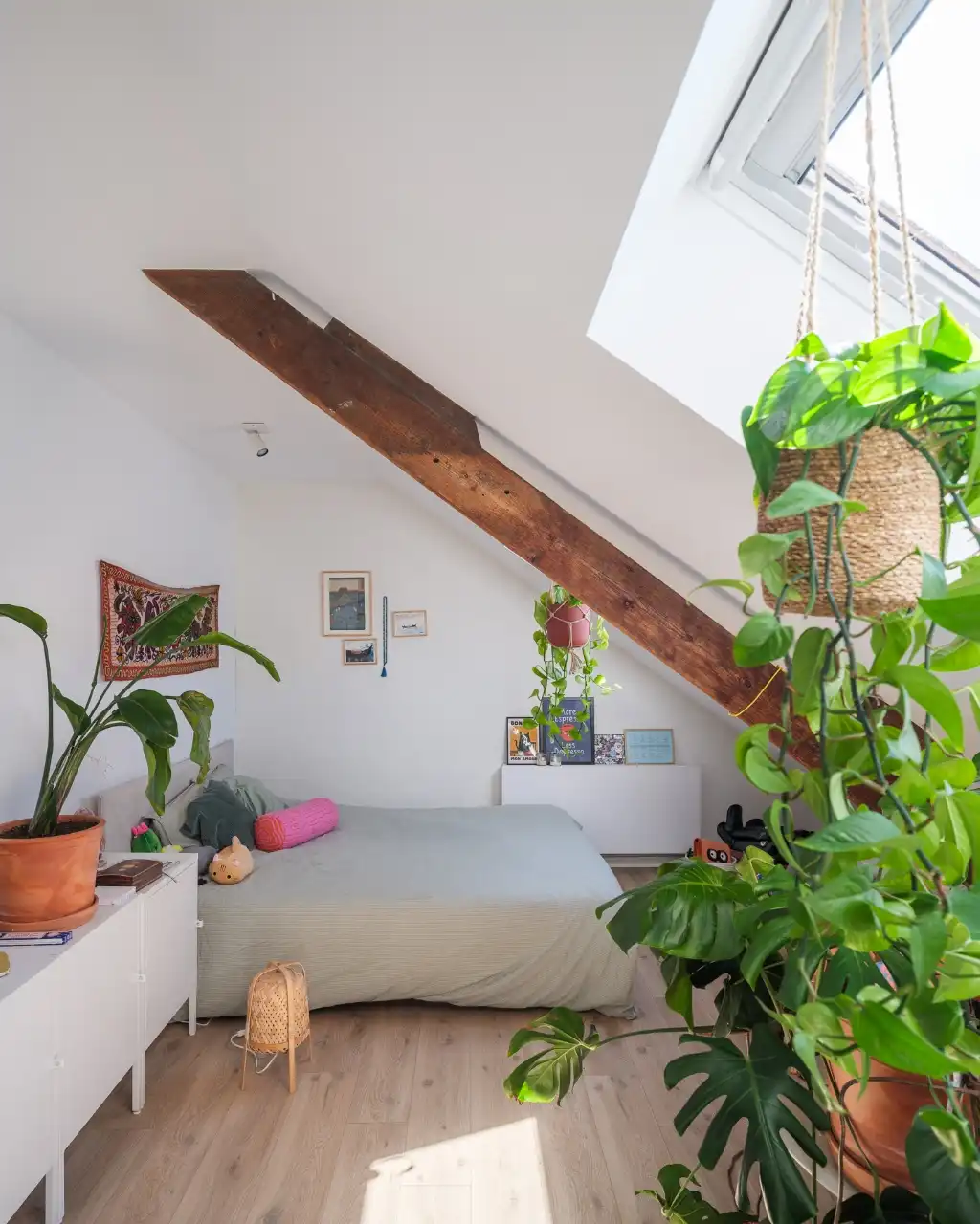 Volledig gerenoveerde interbellumwoning met 4 slaapkamers op wandelafstand van Gent-Sint-Pieters foto 9
