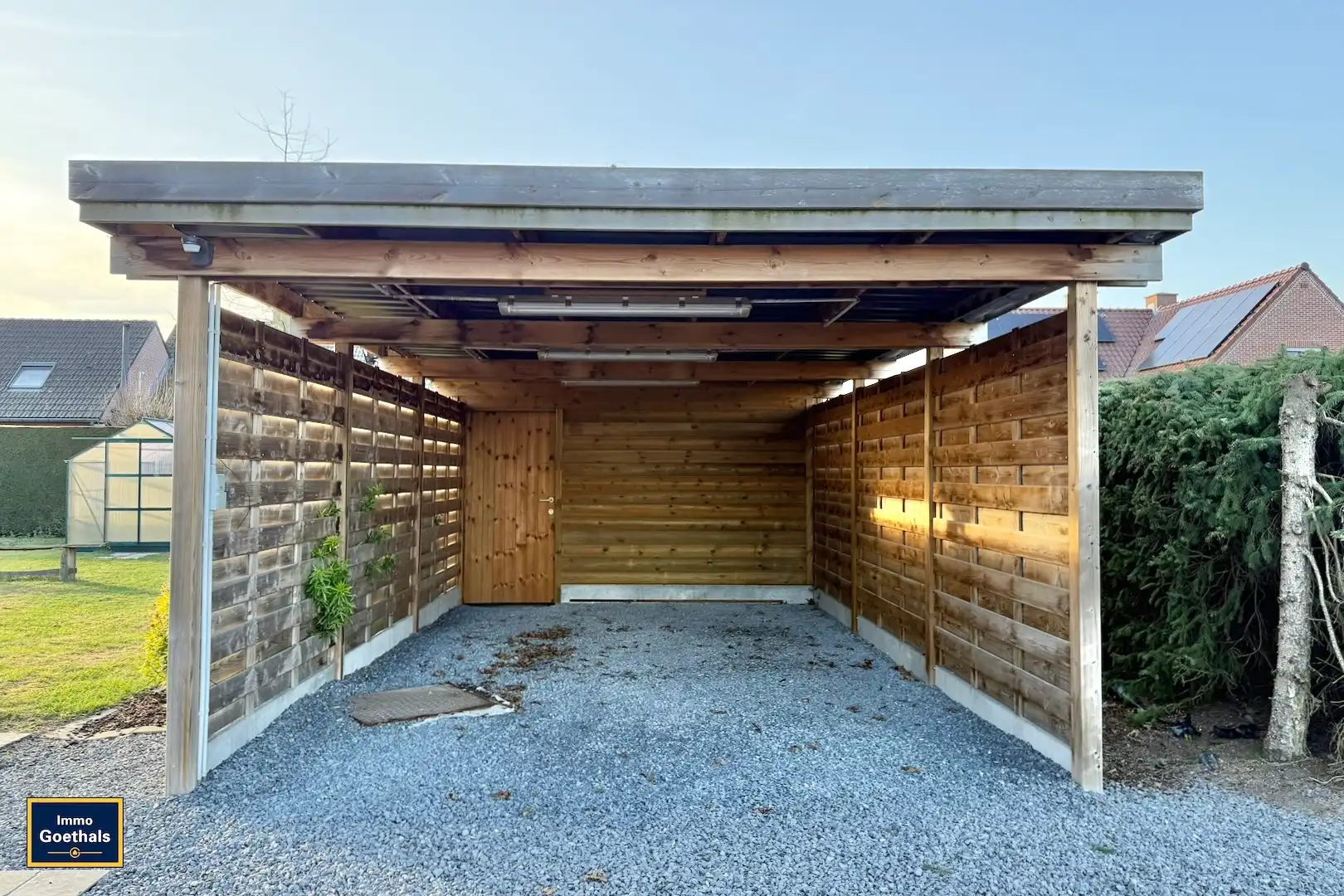 Goed onderhouden woning met tuin, terras en garage. foto 4