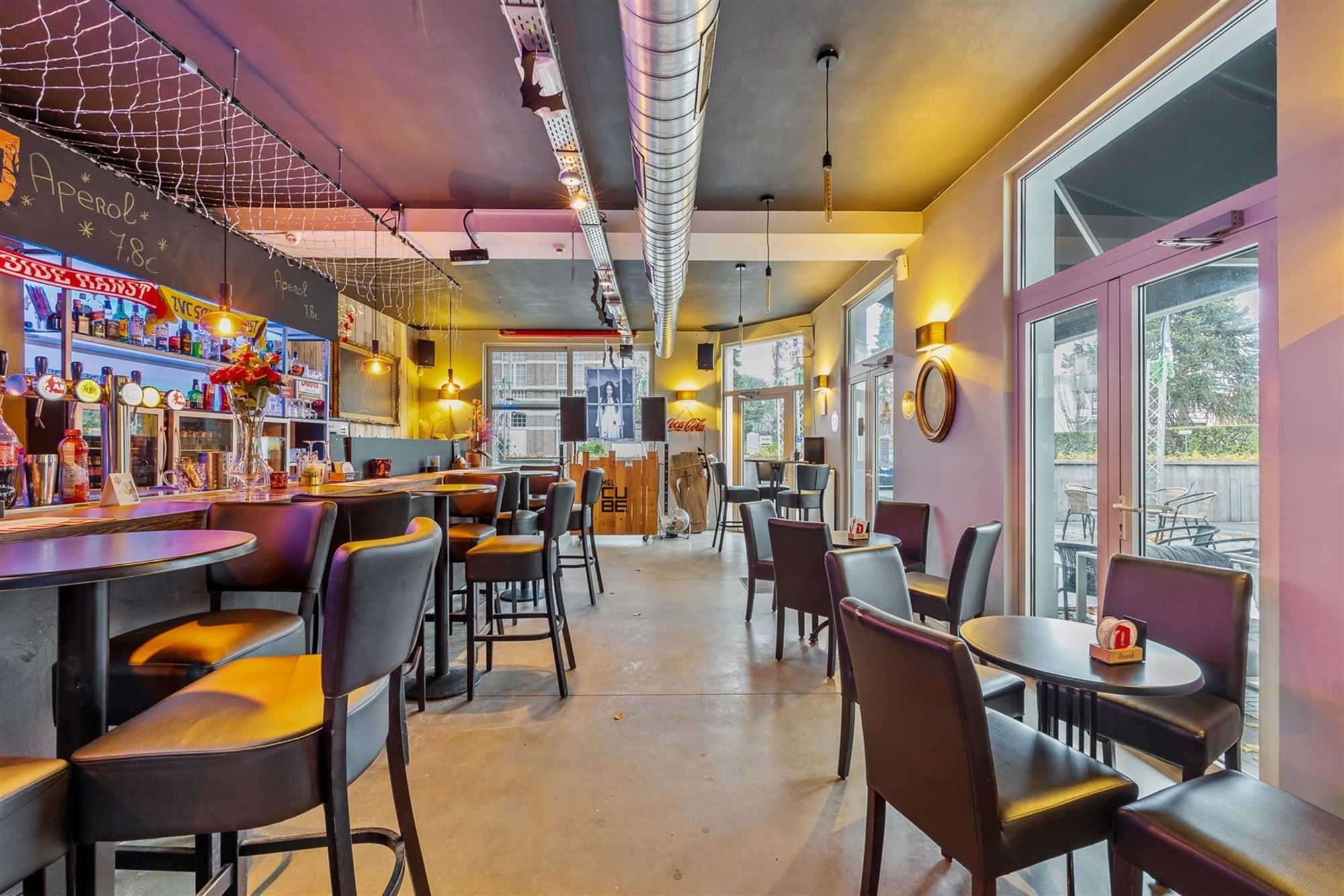 Handelspand met appartement gelegen te Ranst foto 6