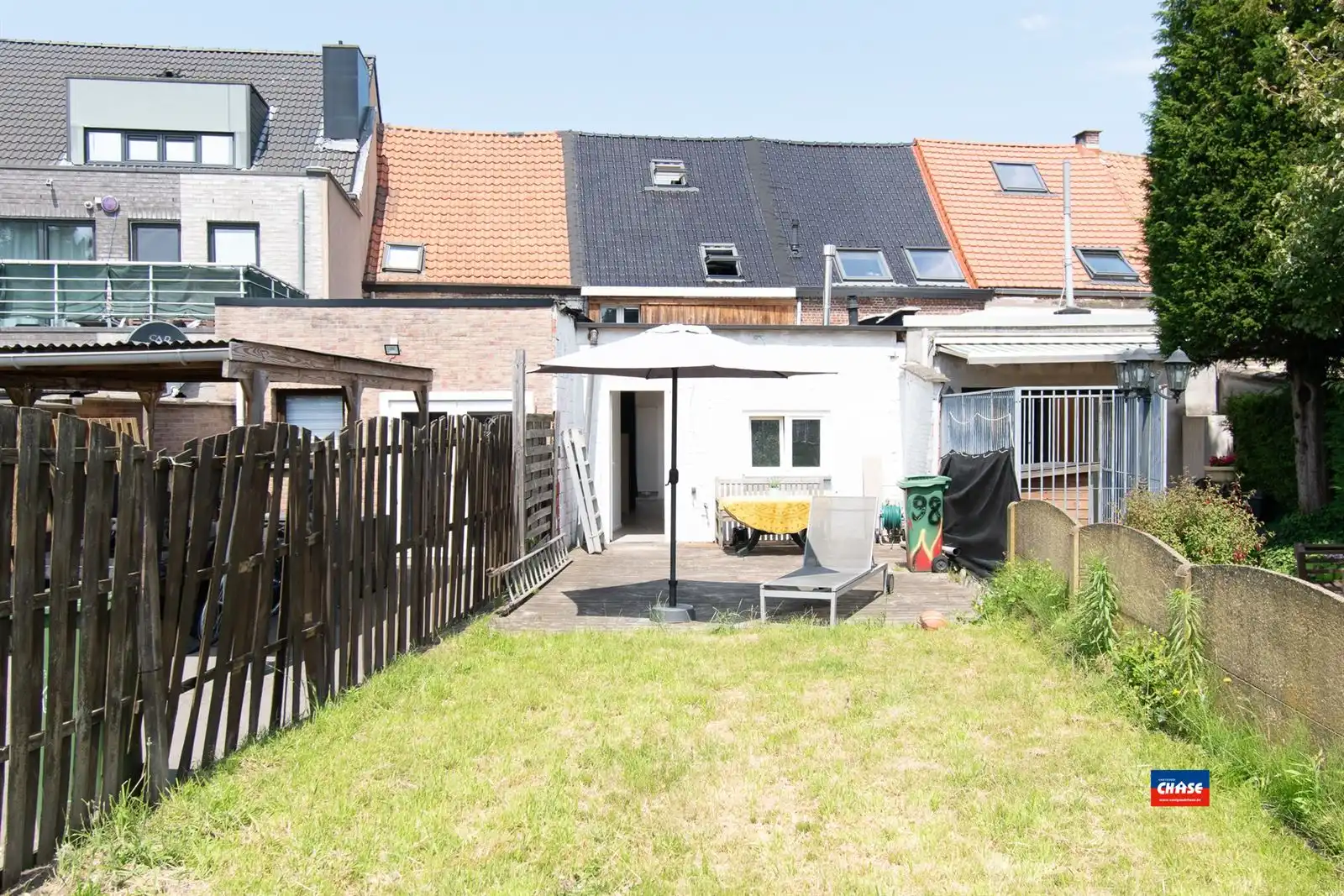 Instapklare gezinswoning met 3 slaapkamers en tuin foto 12