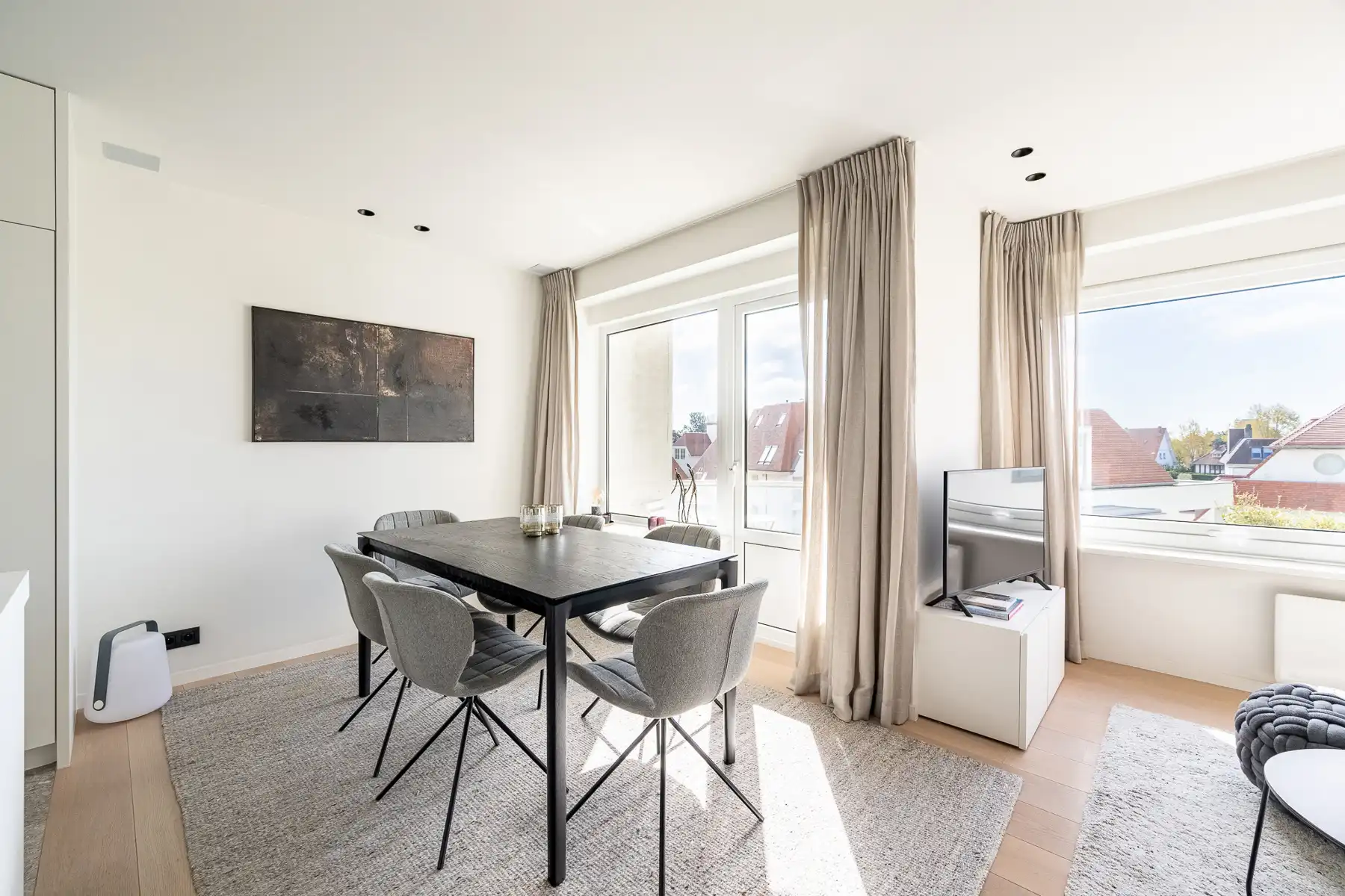 Ongemeubeld 3 slaapkamerappartement op uitstekende locatie foto 5