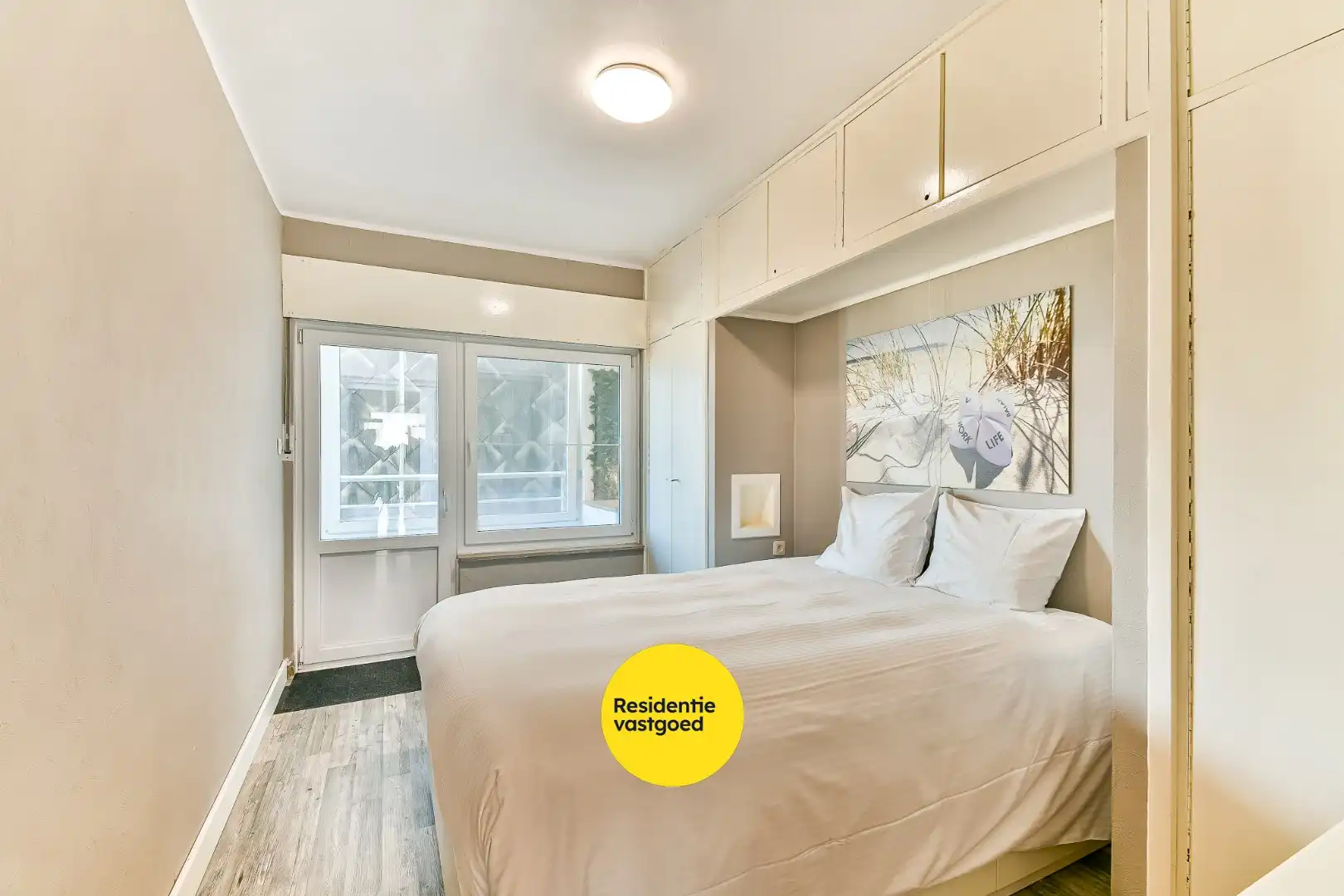 Instapklaar twee-slaapkamer-appartement op mooie locatie foto 10