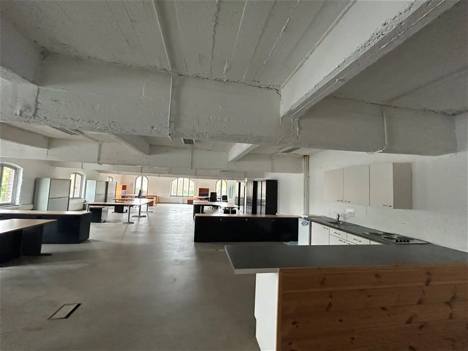 Kantoorgebouw foto 15